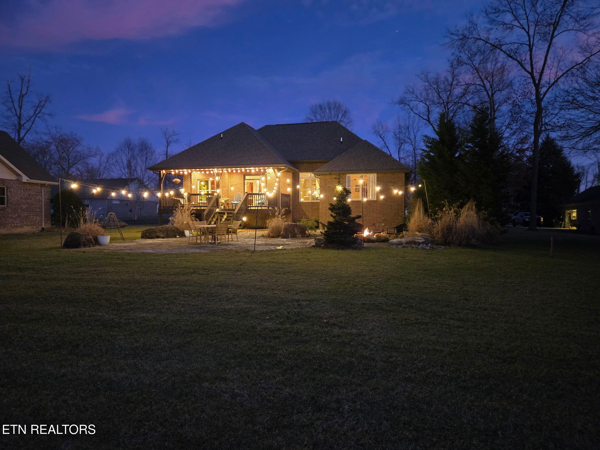 299 E Deer Creek Drive Crossville TN 38571