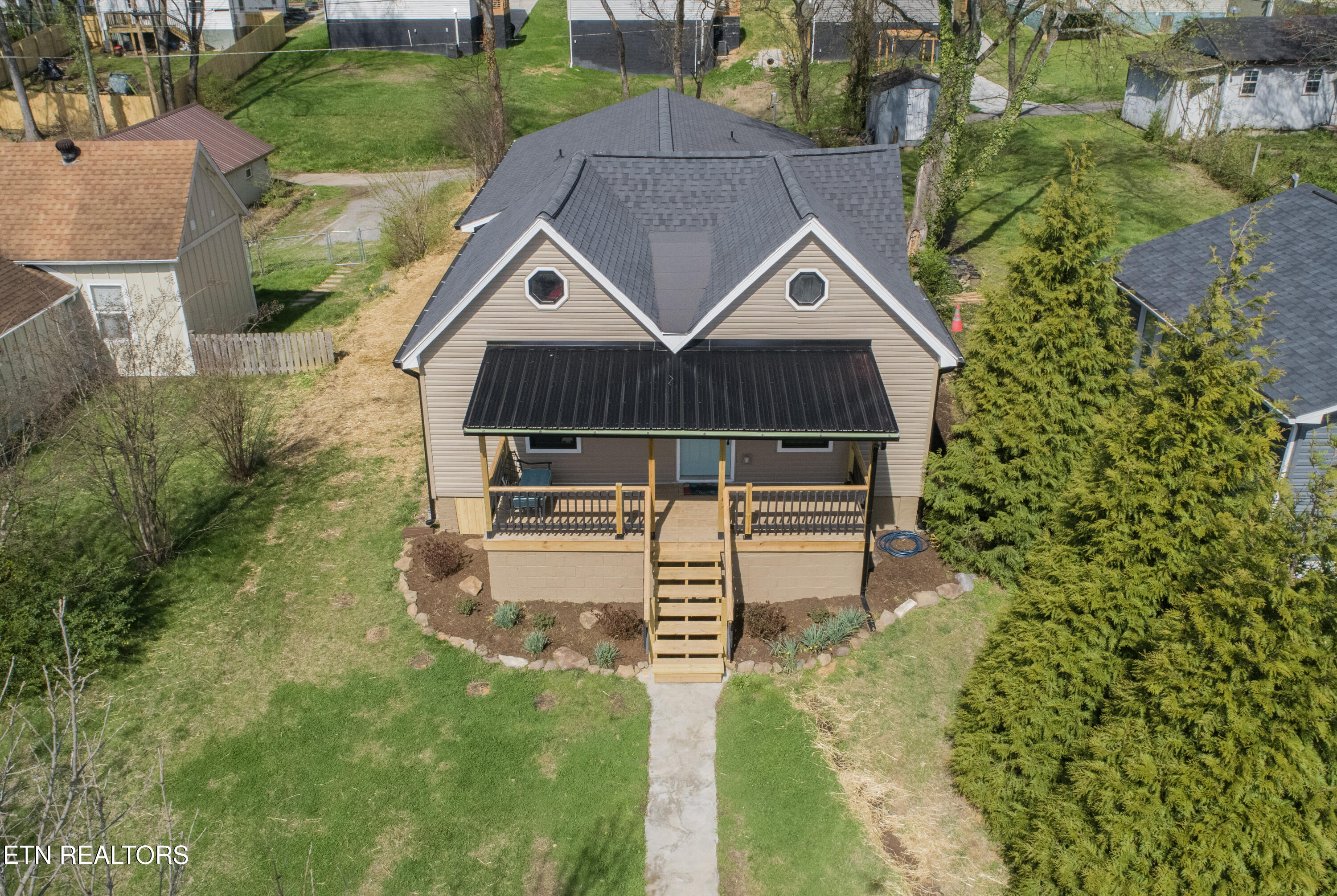2317 E Glenwood Avenue Knoxville TN 37917