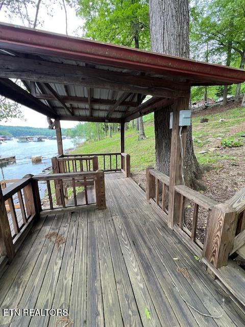339 Flat Hollow Marina Road Speedwell TN 37870