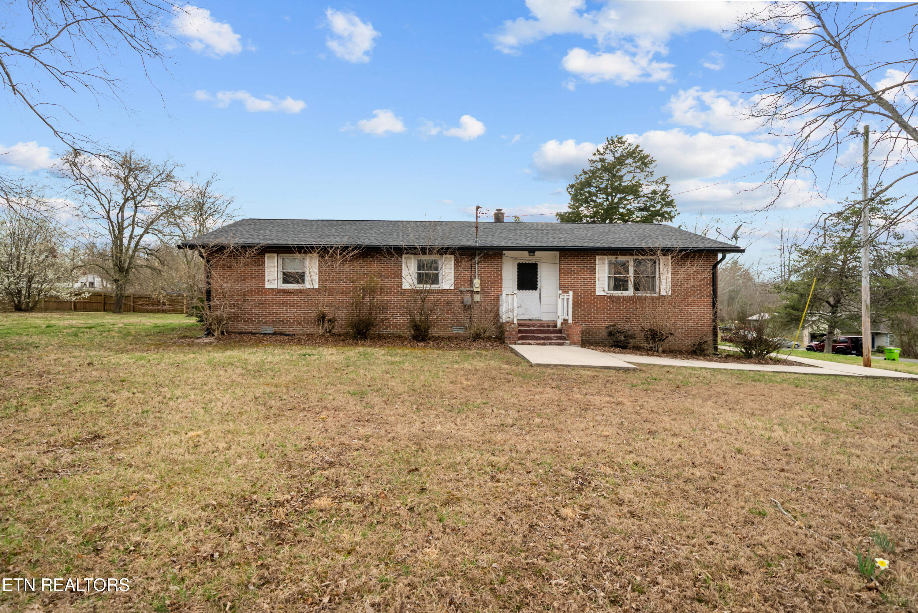 54 Towering Trail Crossville TN 38555
