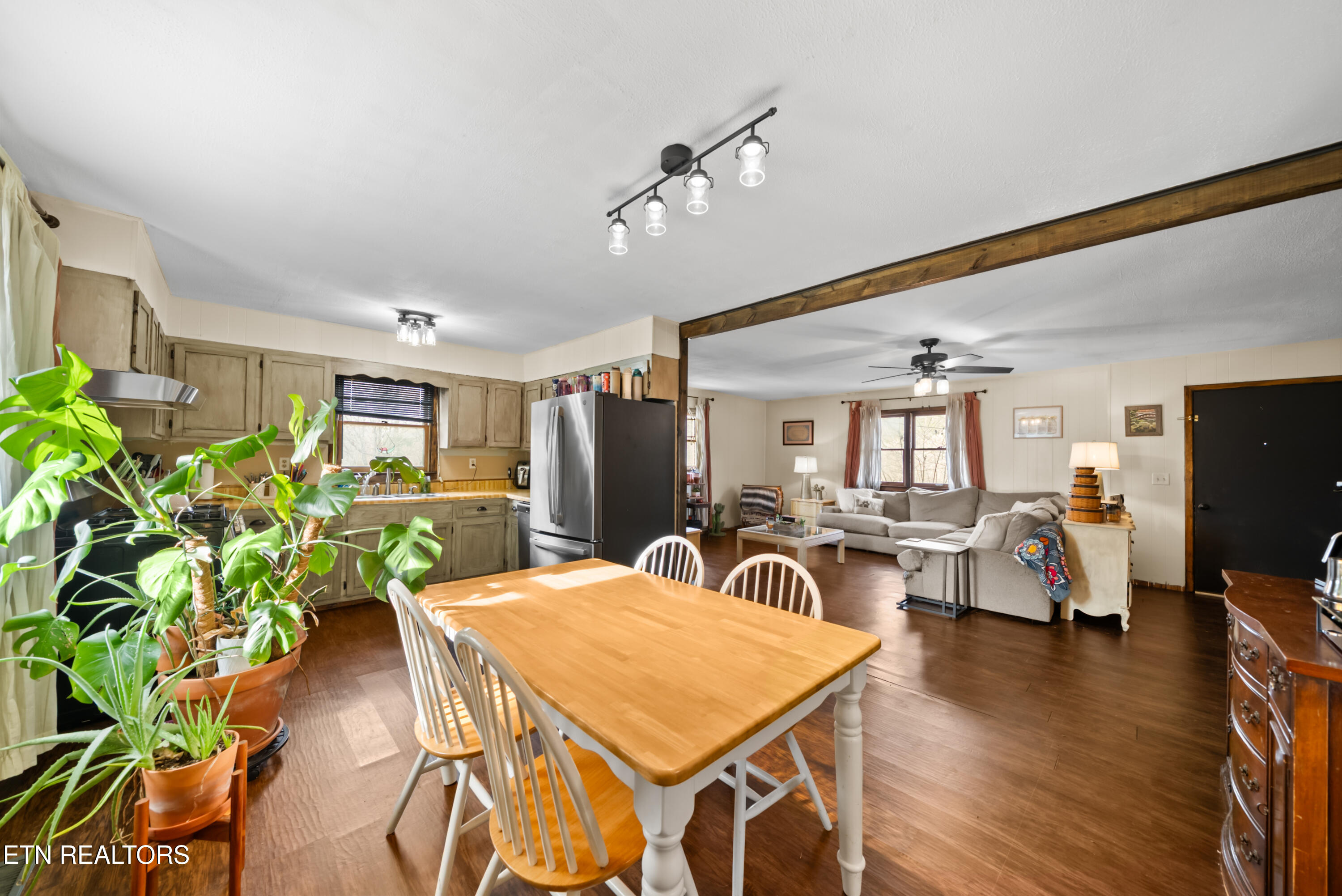 54 Towering Trail Crossville TN 38555
