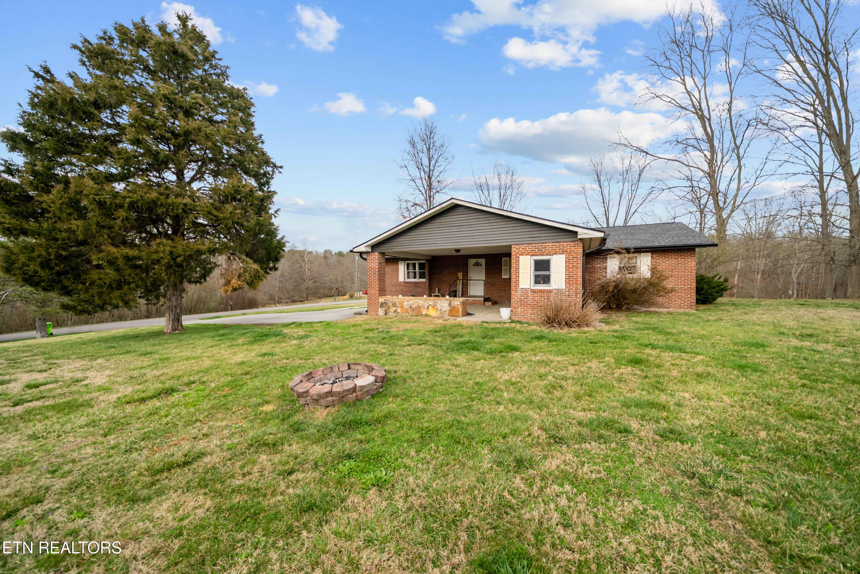 54 Towering Trail Crossville TN 38555