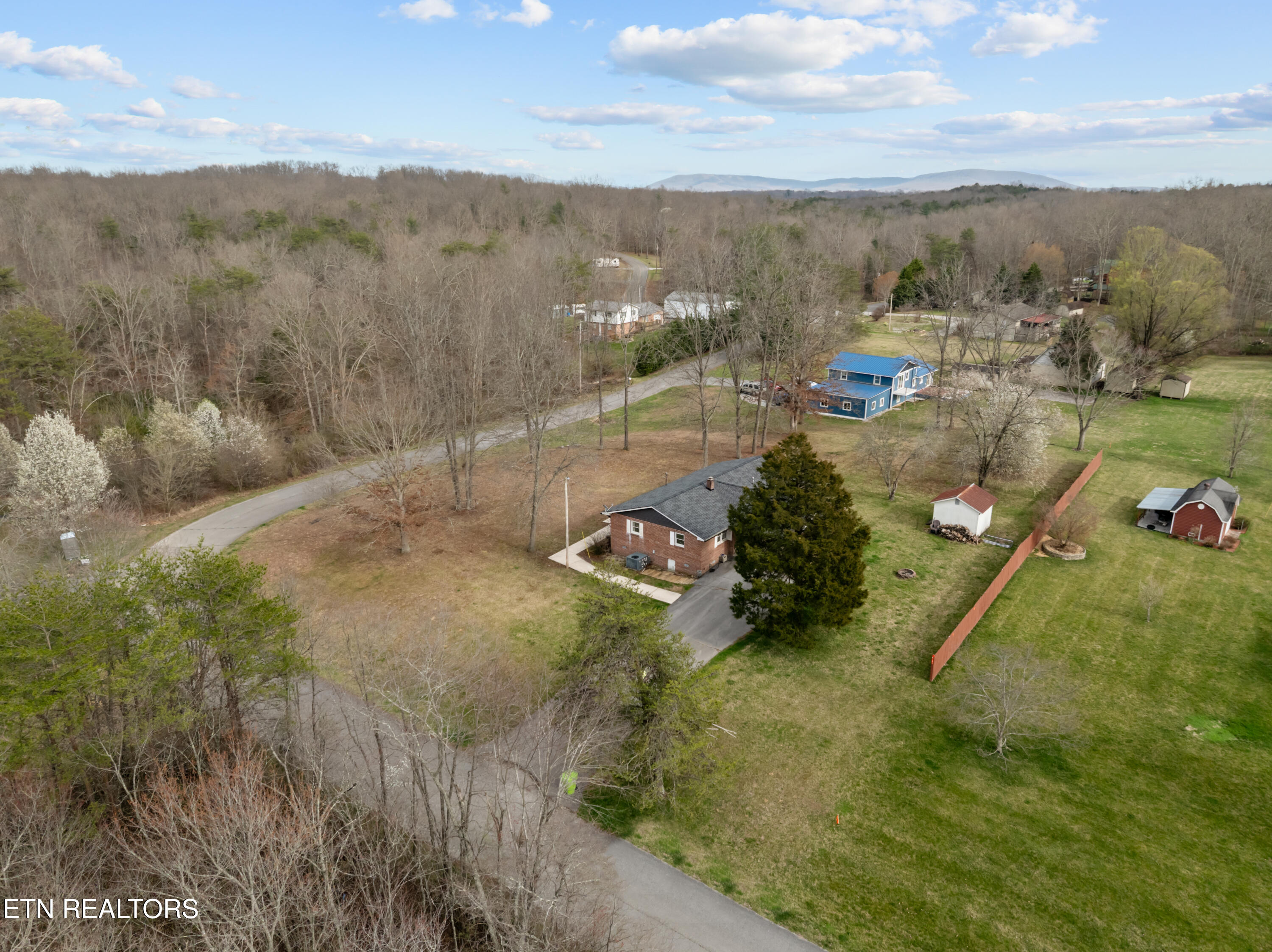 54 Towering Trail Crossville TN 38555