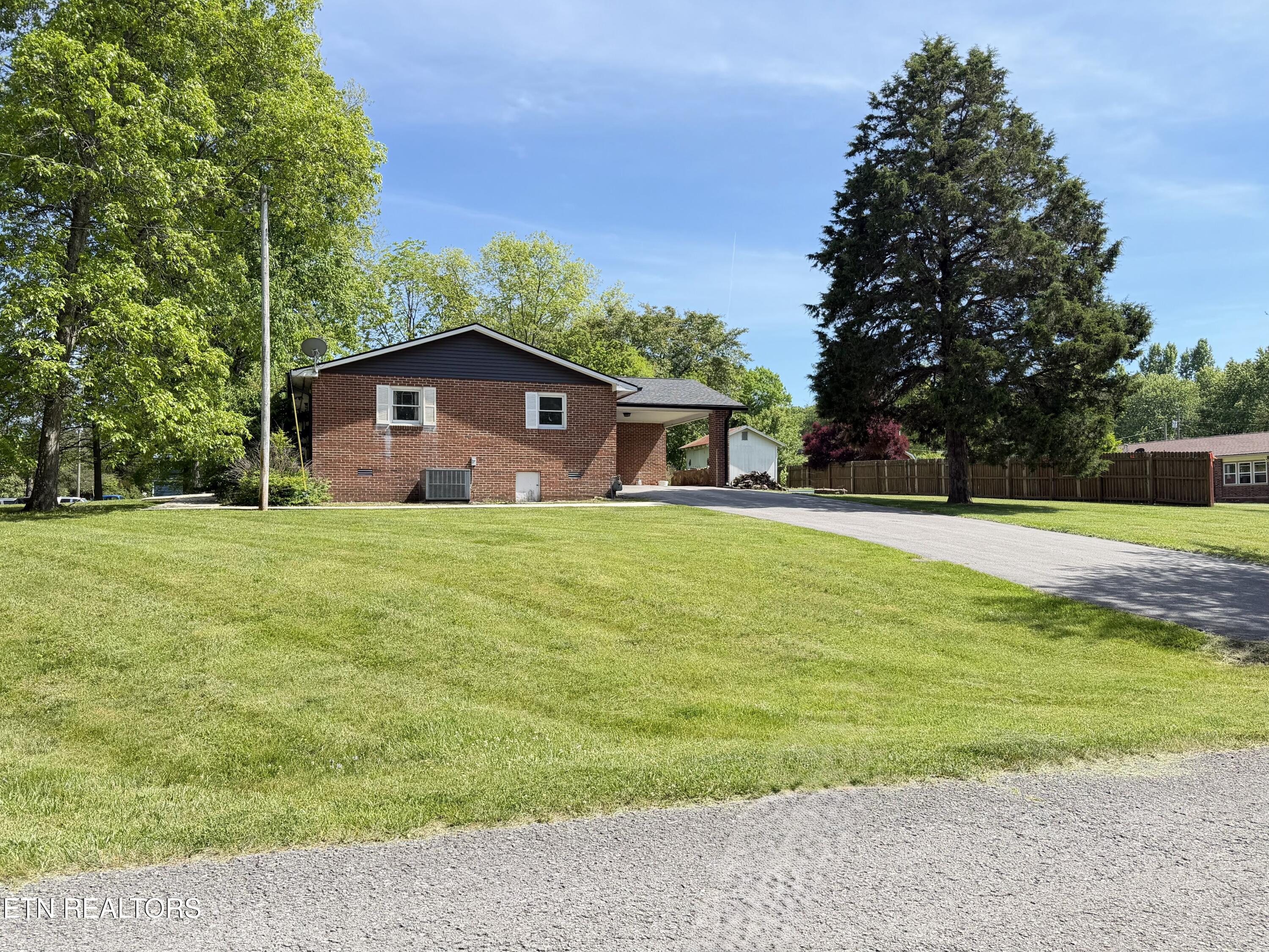 54 Towering Trail Crossville TN 38555