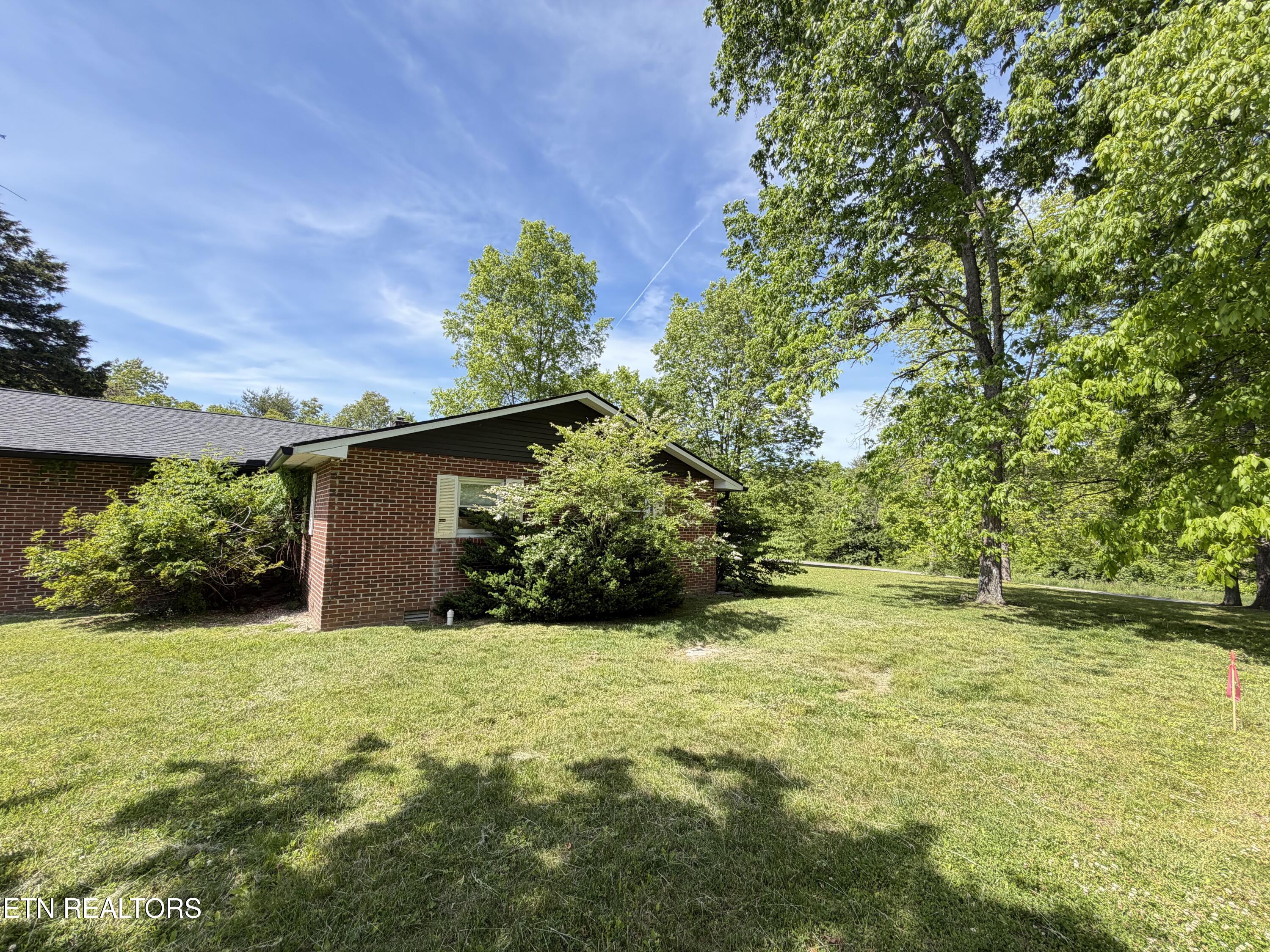 54 Towering Trail Crossville TN 38555