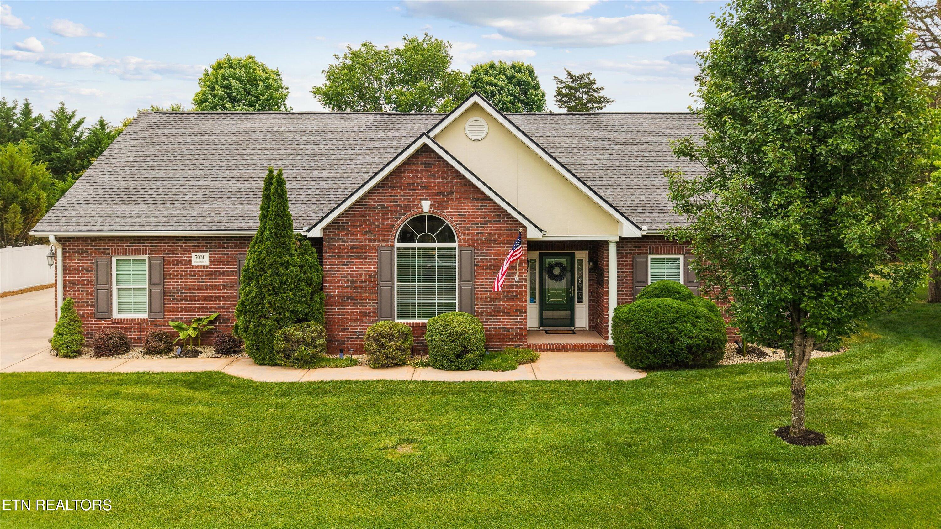 7030 Wyndham Pointe Lane Knoxville TN 37931