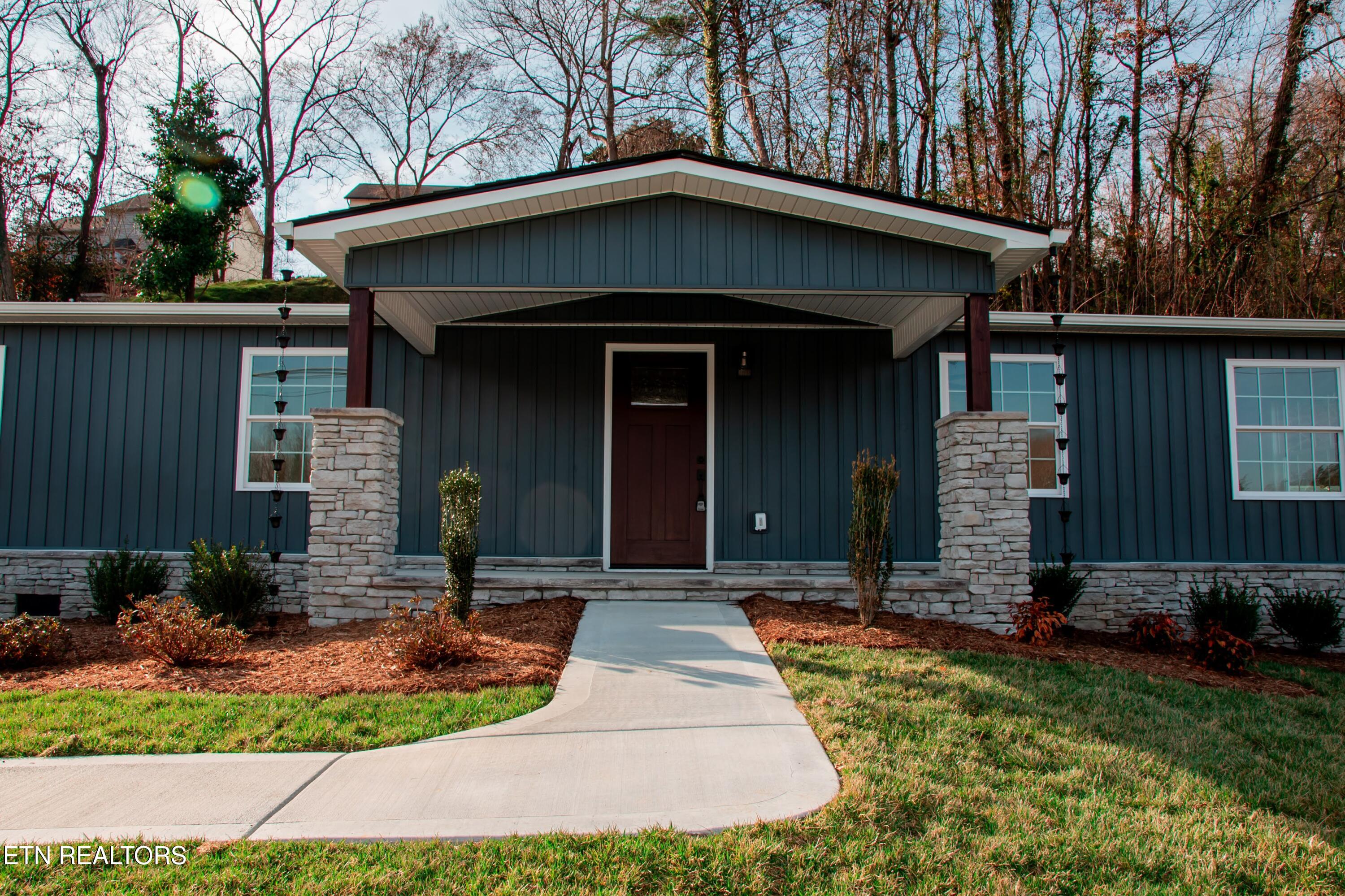 515 Greenwood Drive Clinton TN 37716
