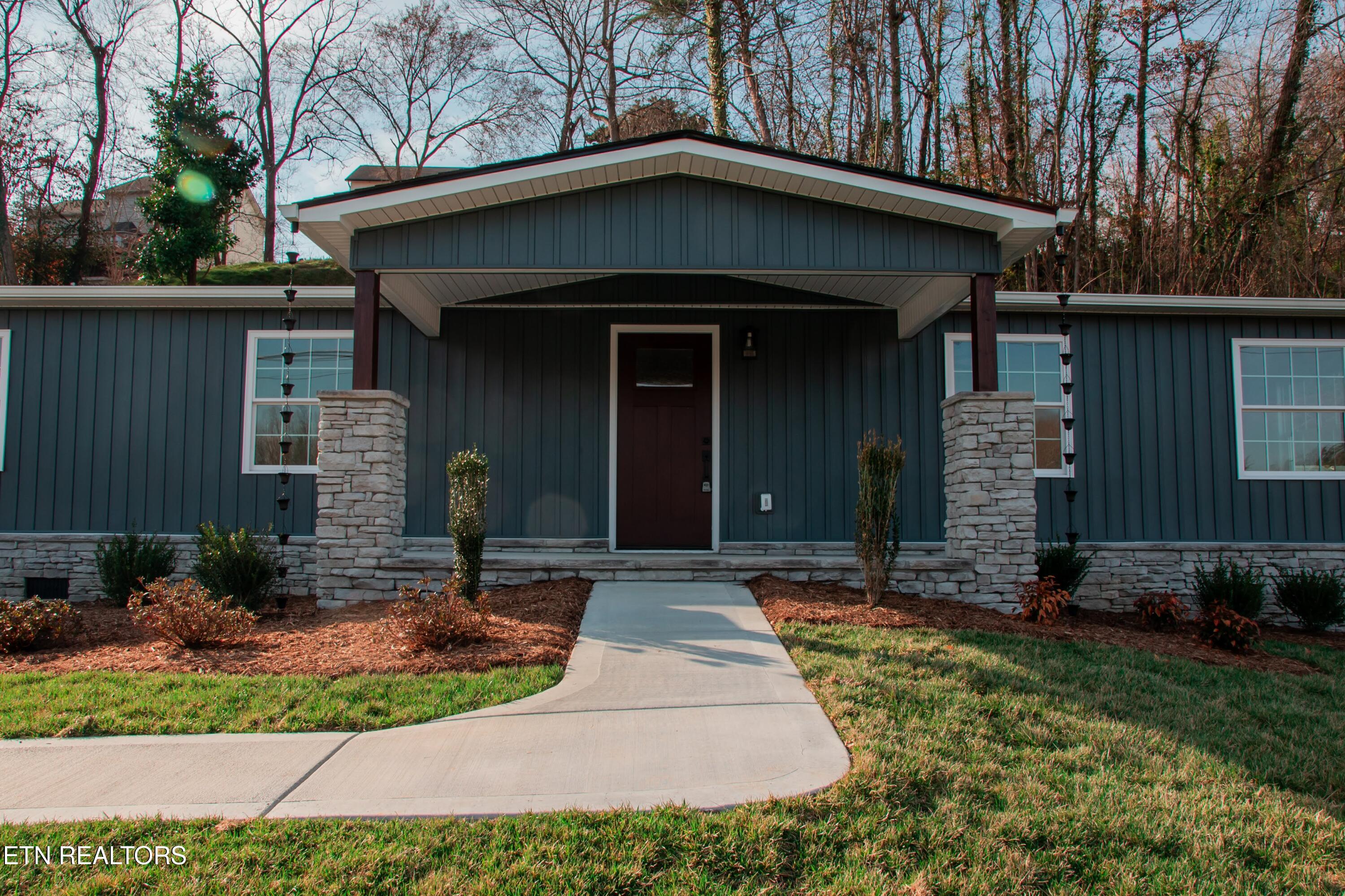 515 Greenwood Drive Clinton TN 37716