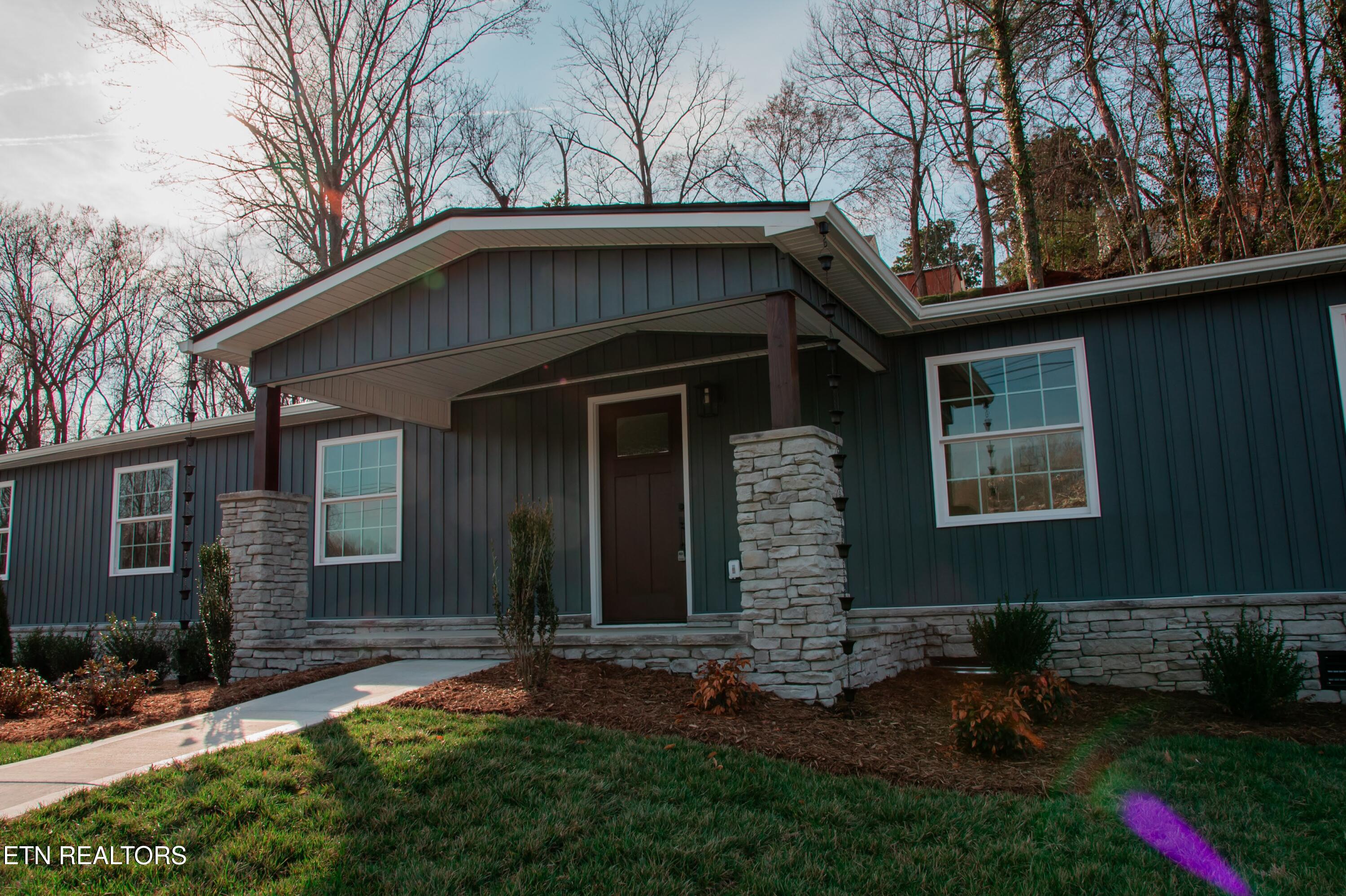 515 Greenwood Drive Clinton TN 37716
