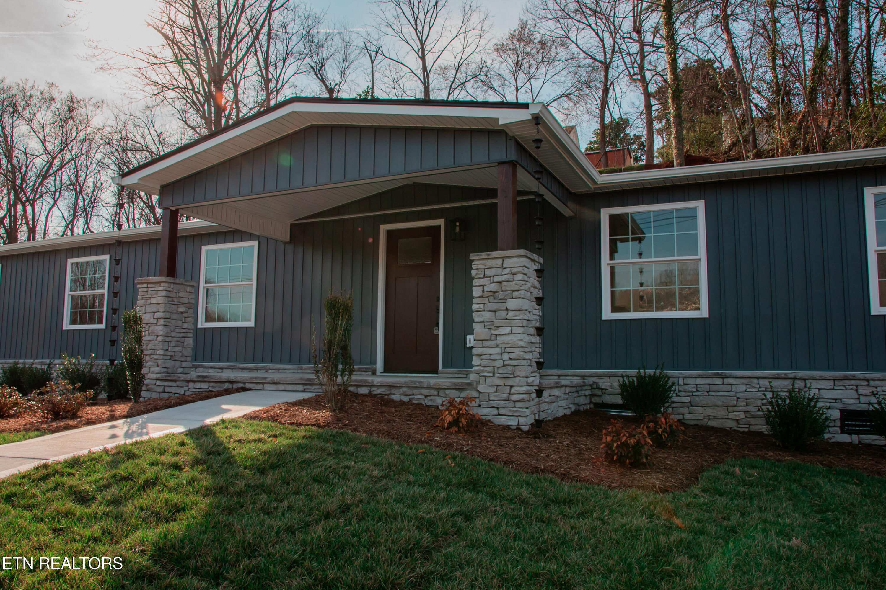 515 Greenwood Drive Clinton TN 37716