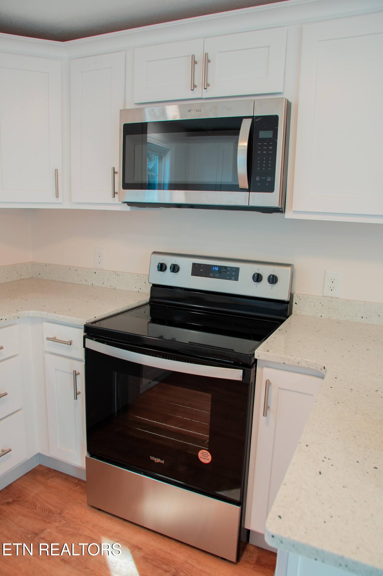 515 Greenwood Drive Clinton TN 37716