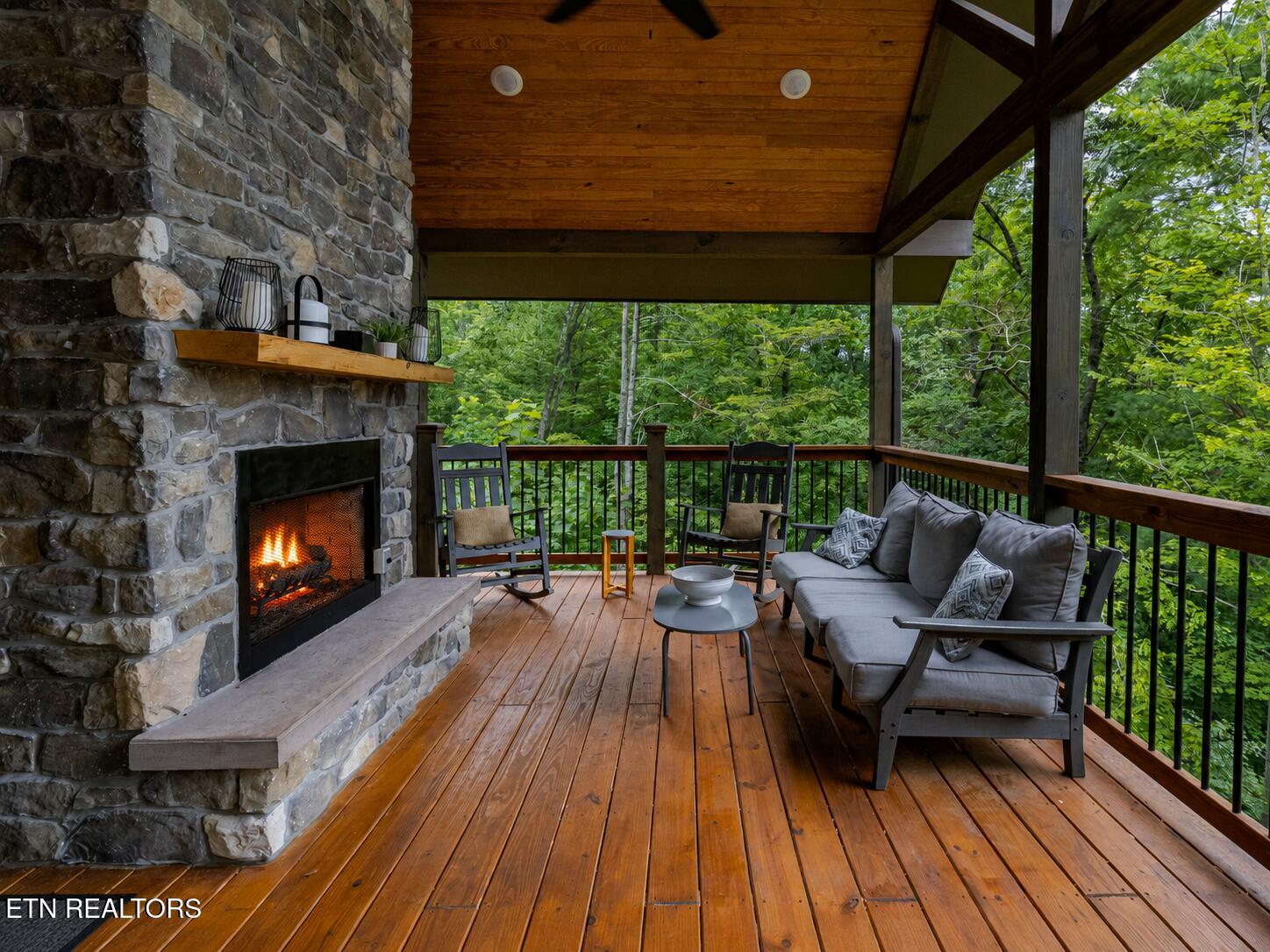4163 Burning Tree Lane Sevierville TN 37862