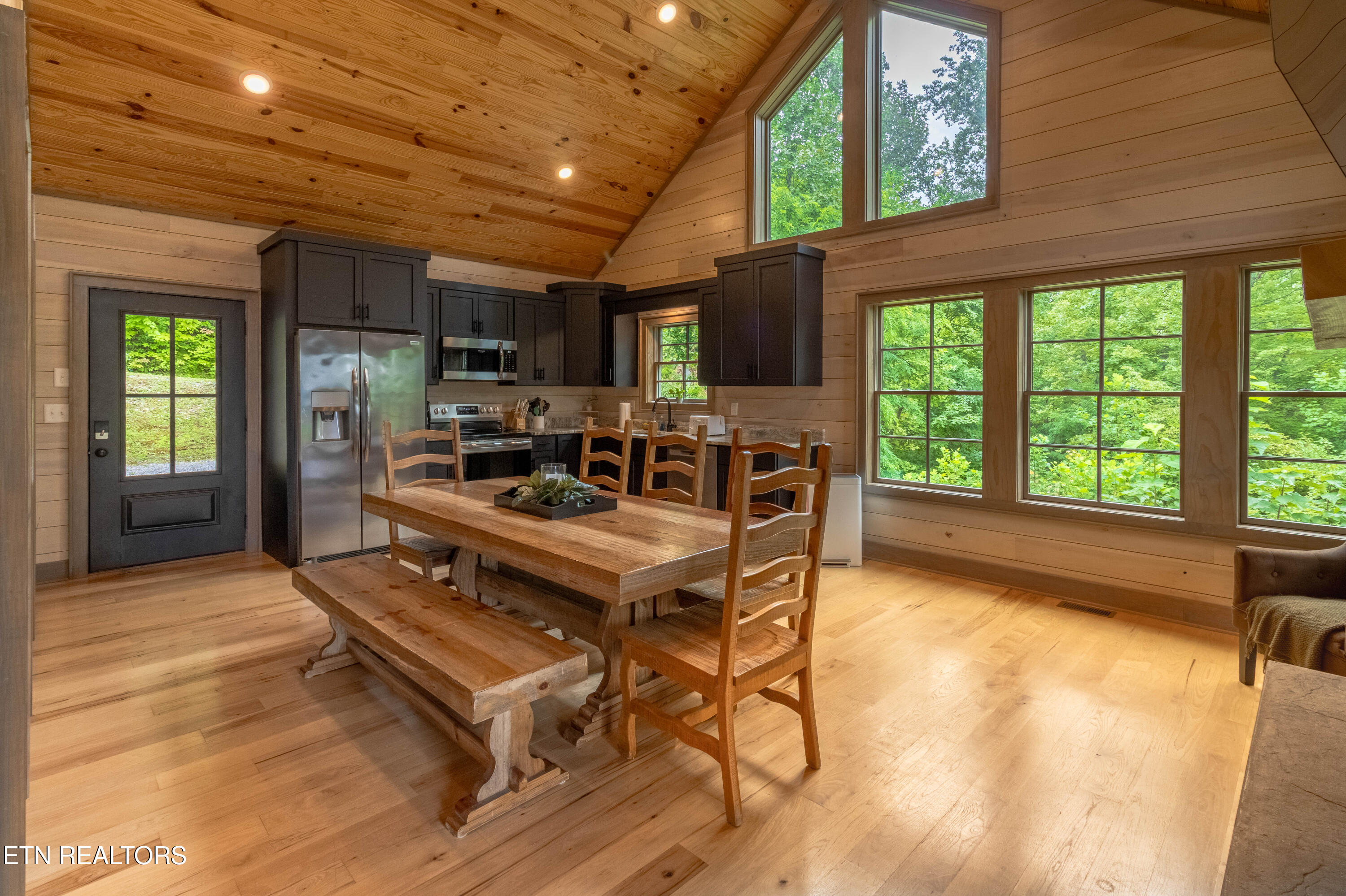 4163 Burning Tree Lane Sevierville TN 37862