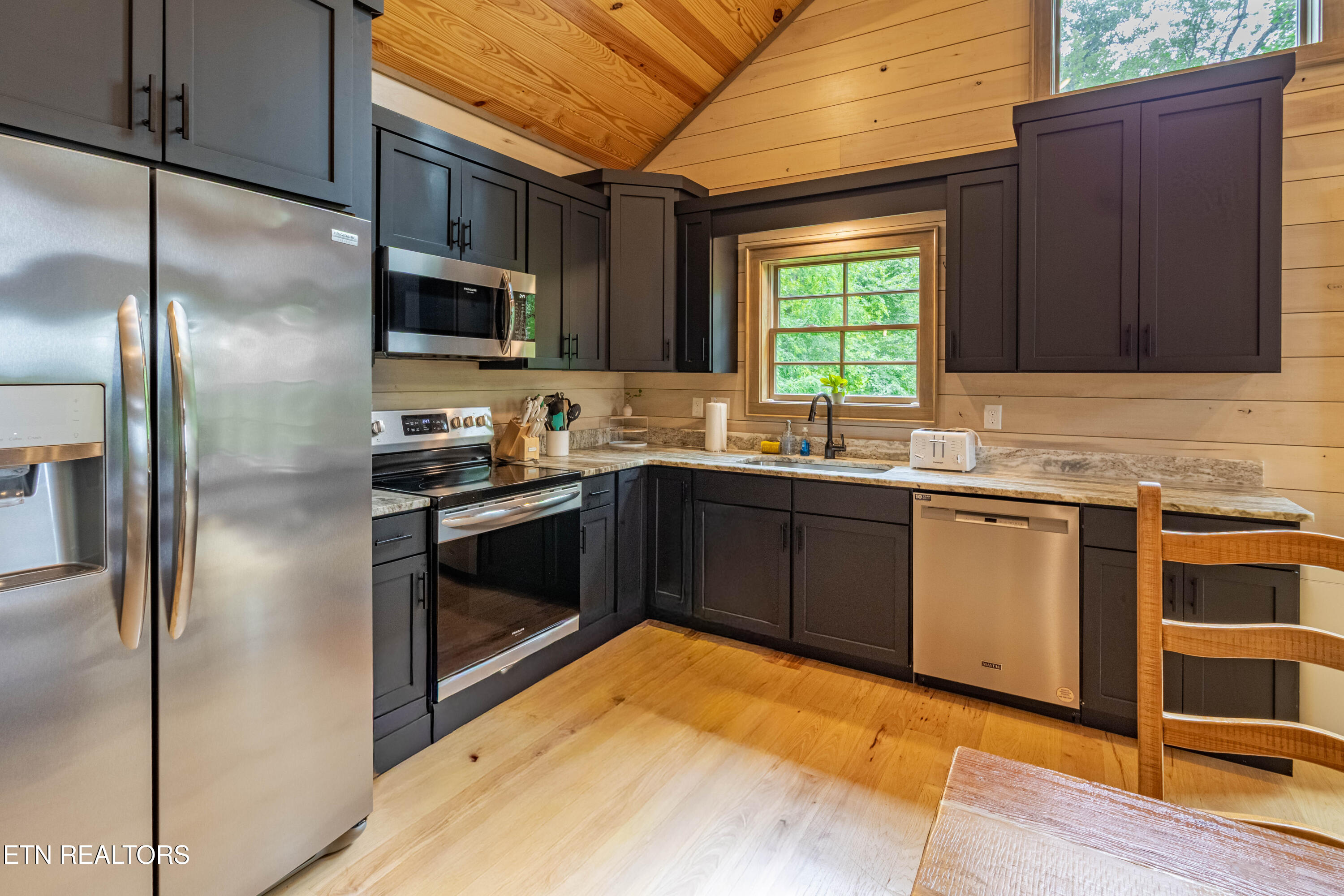 4163 Burning Tree Lane Sevierville TN 37862