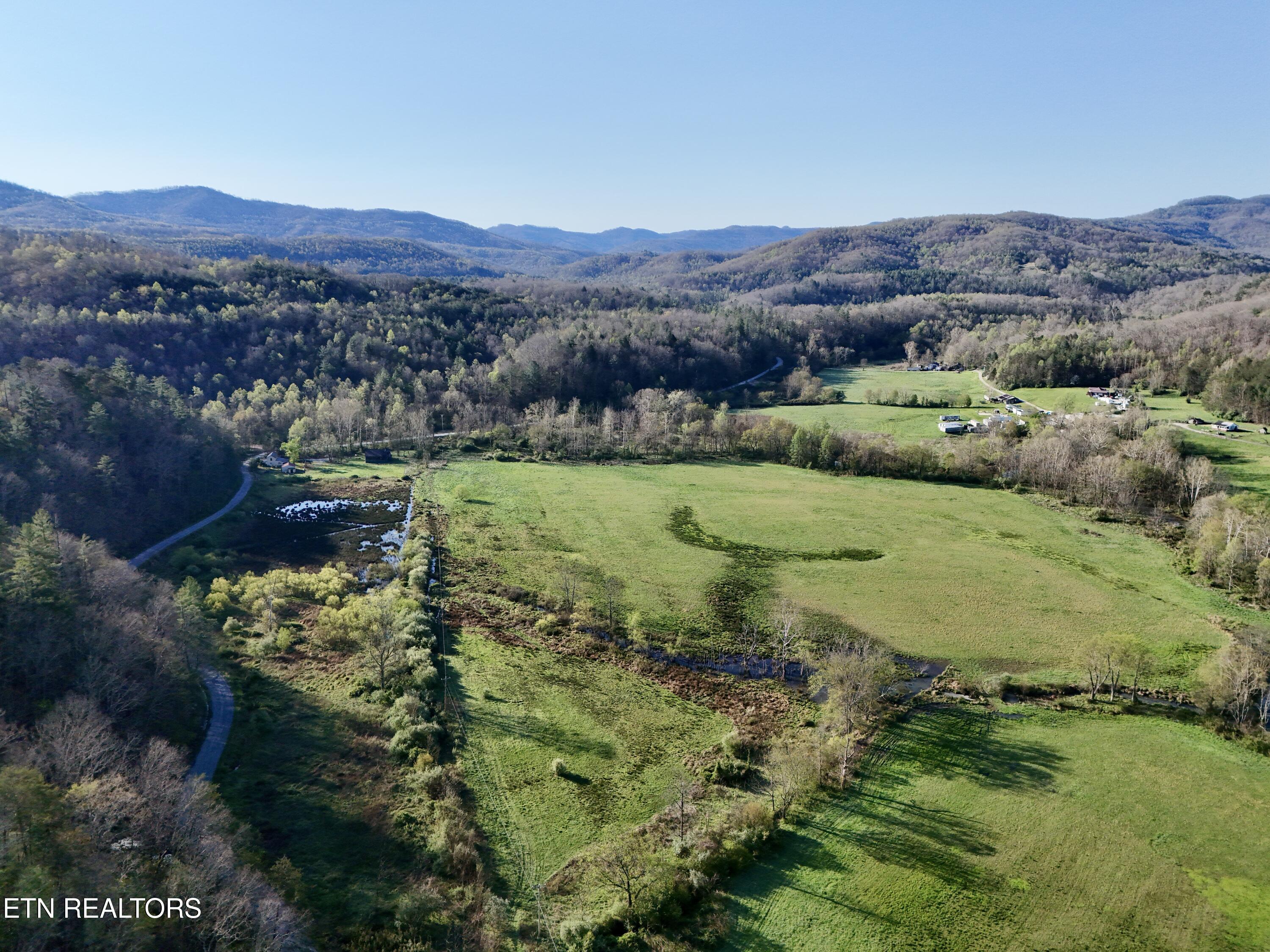 5640 Brimstone Road Robbins TN 37852