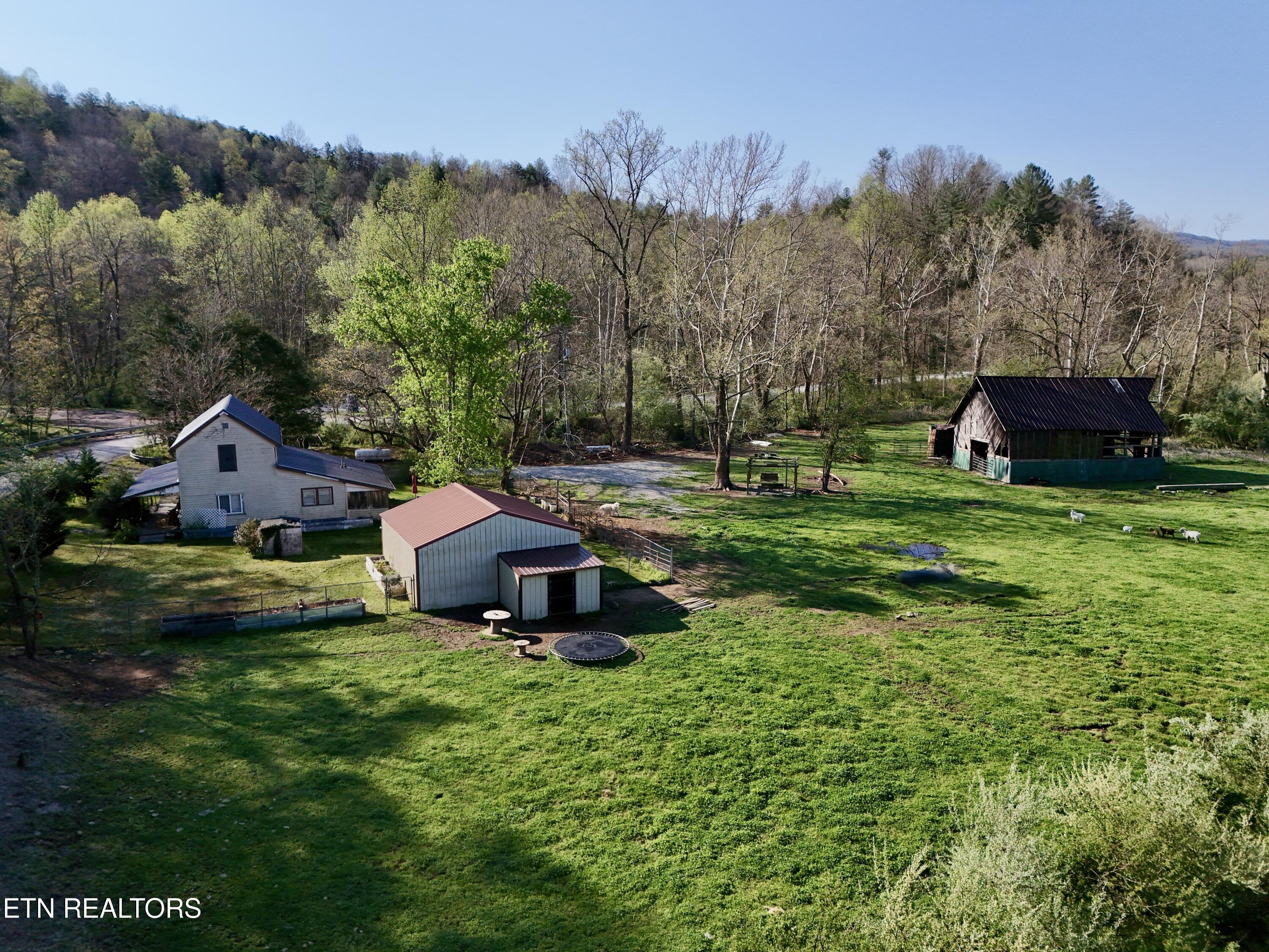 5640 Brimstone Road Robbins TN 37852