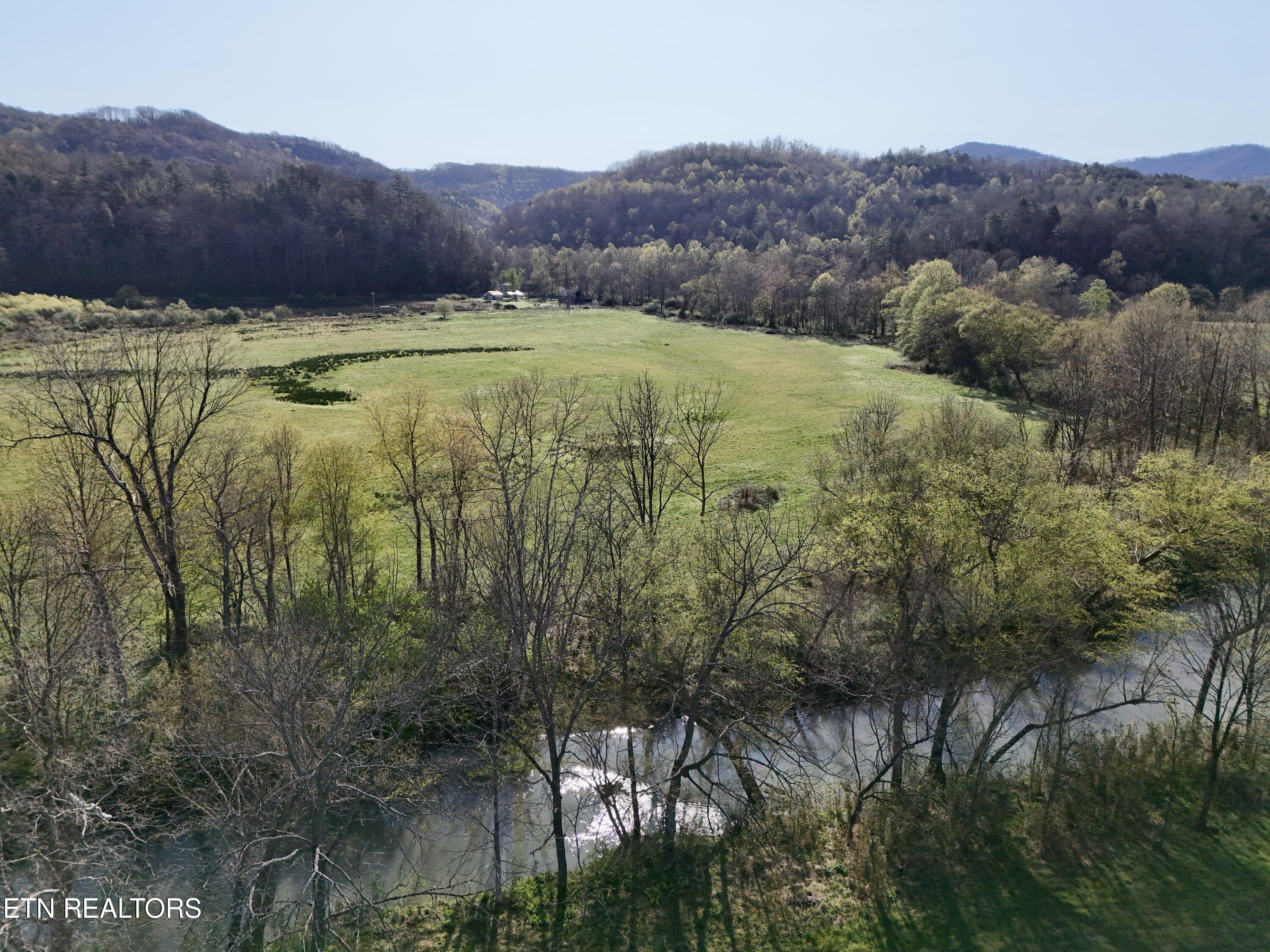 5640 Brimstone Road Robbins TN 37852