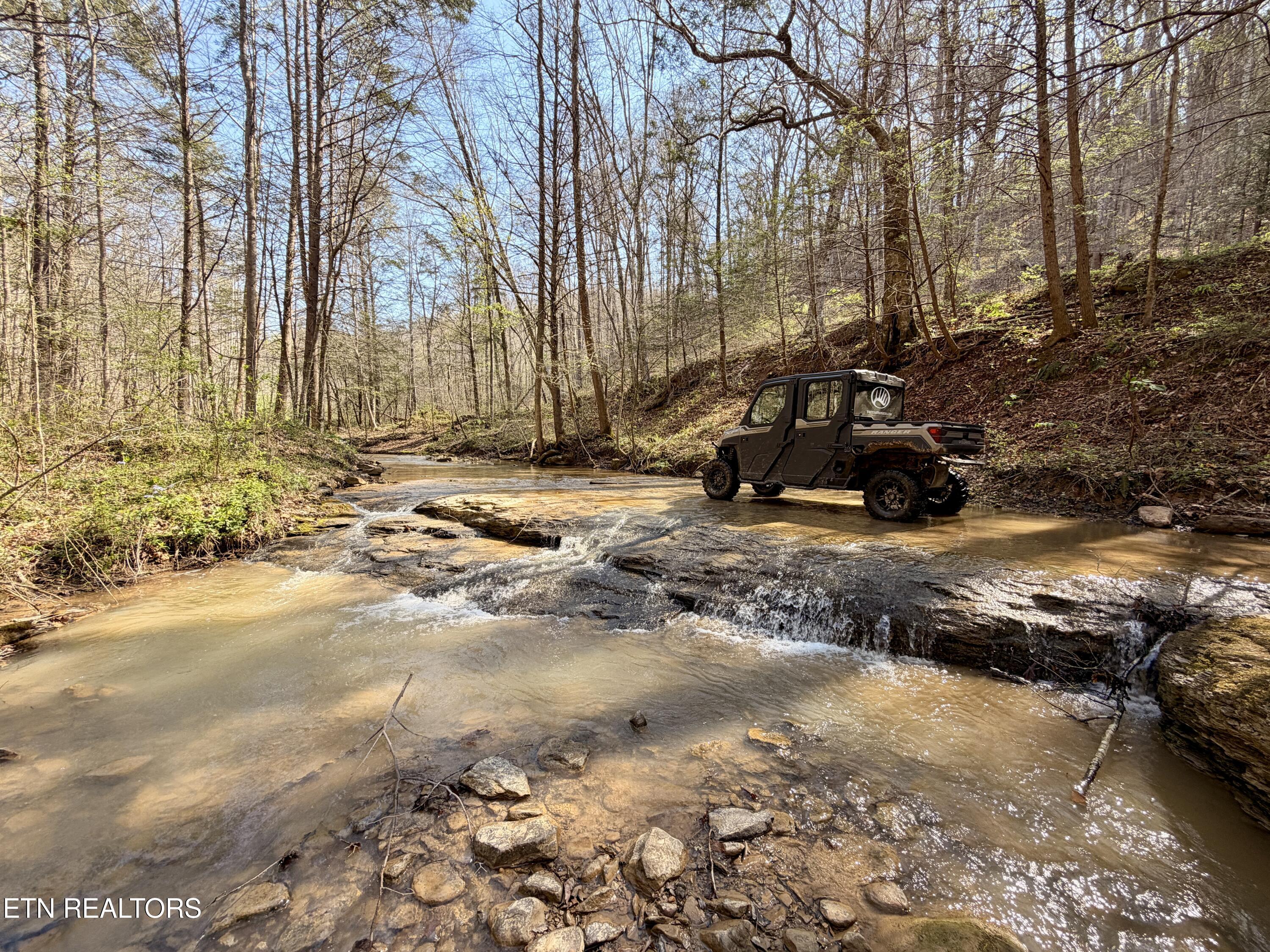 5640 Brimstone Road Robbins TN 37852