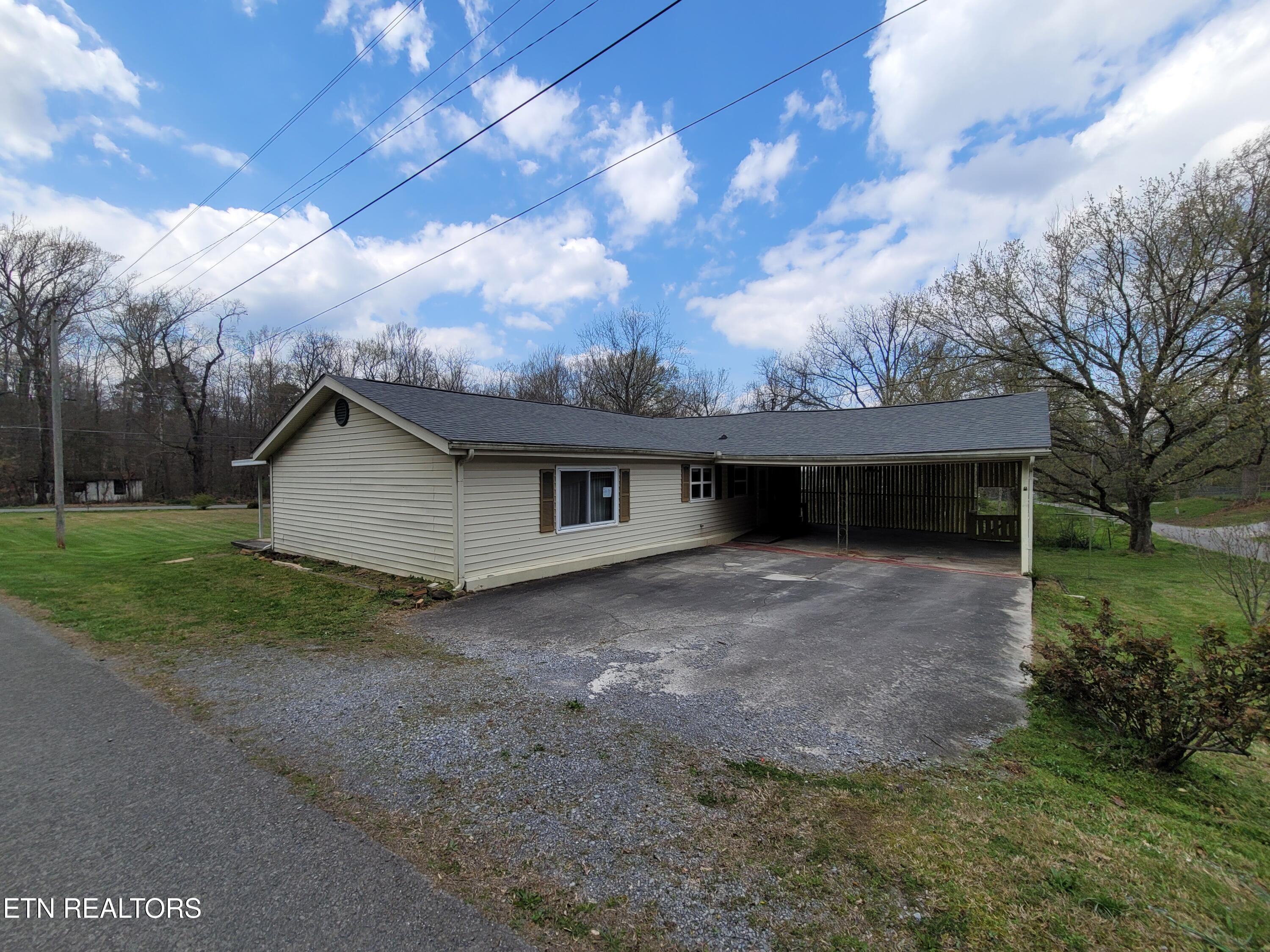 1395 Bluets Road Newport TN 37821
