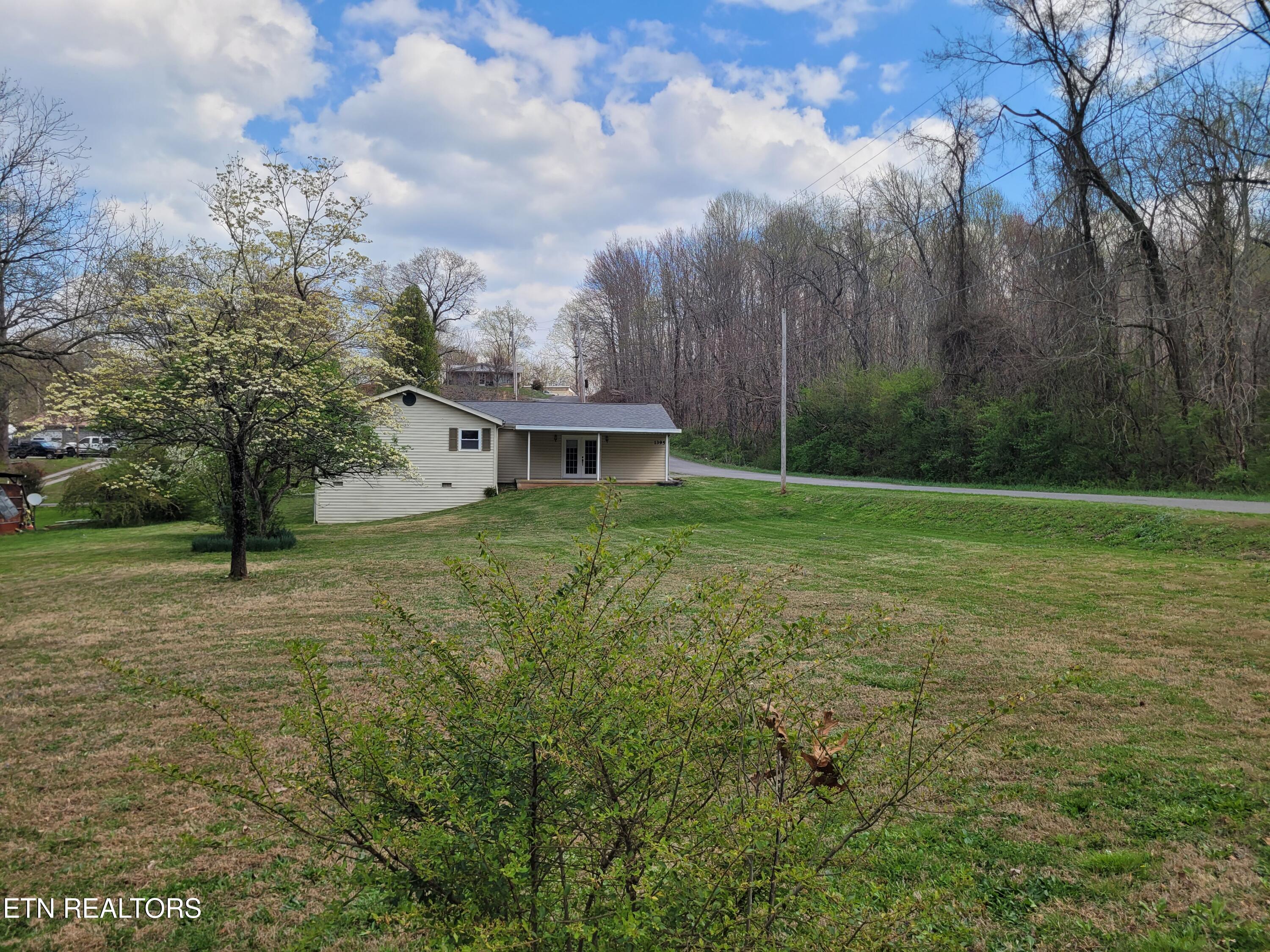 1395 Bluets Road Newport TN 37821