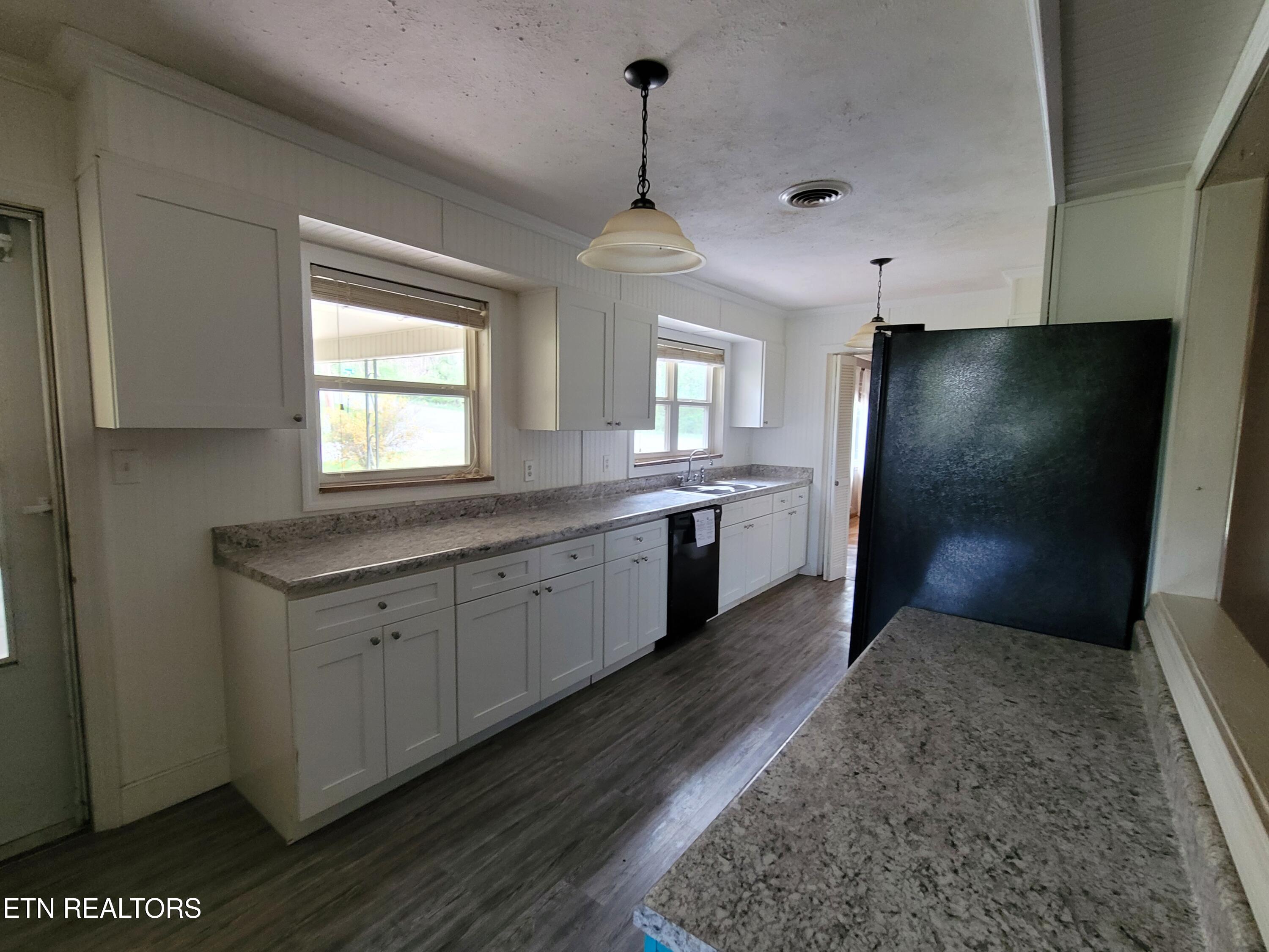 1395 Bluets Road Newport TN 37821