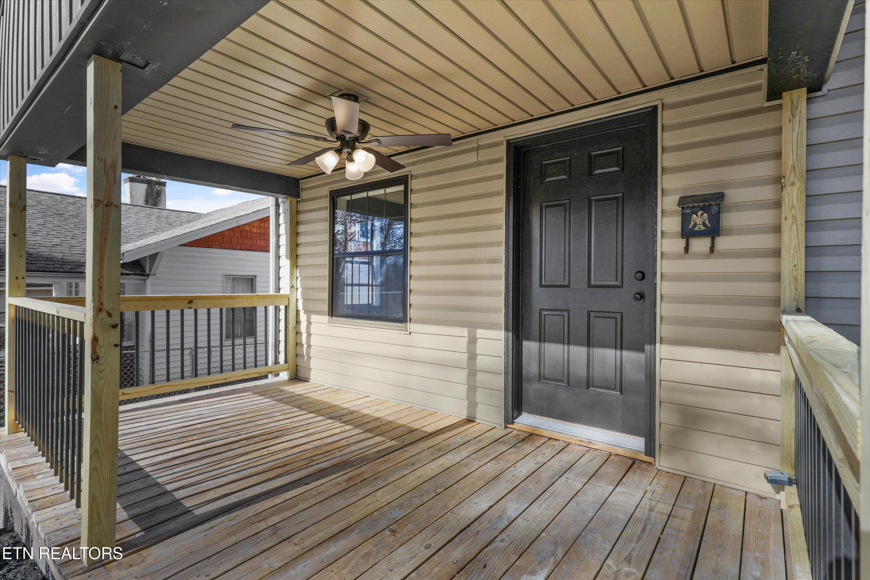 1515 Mccroskey Avenue Knoxville TN 37917