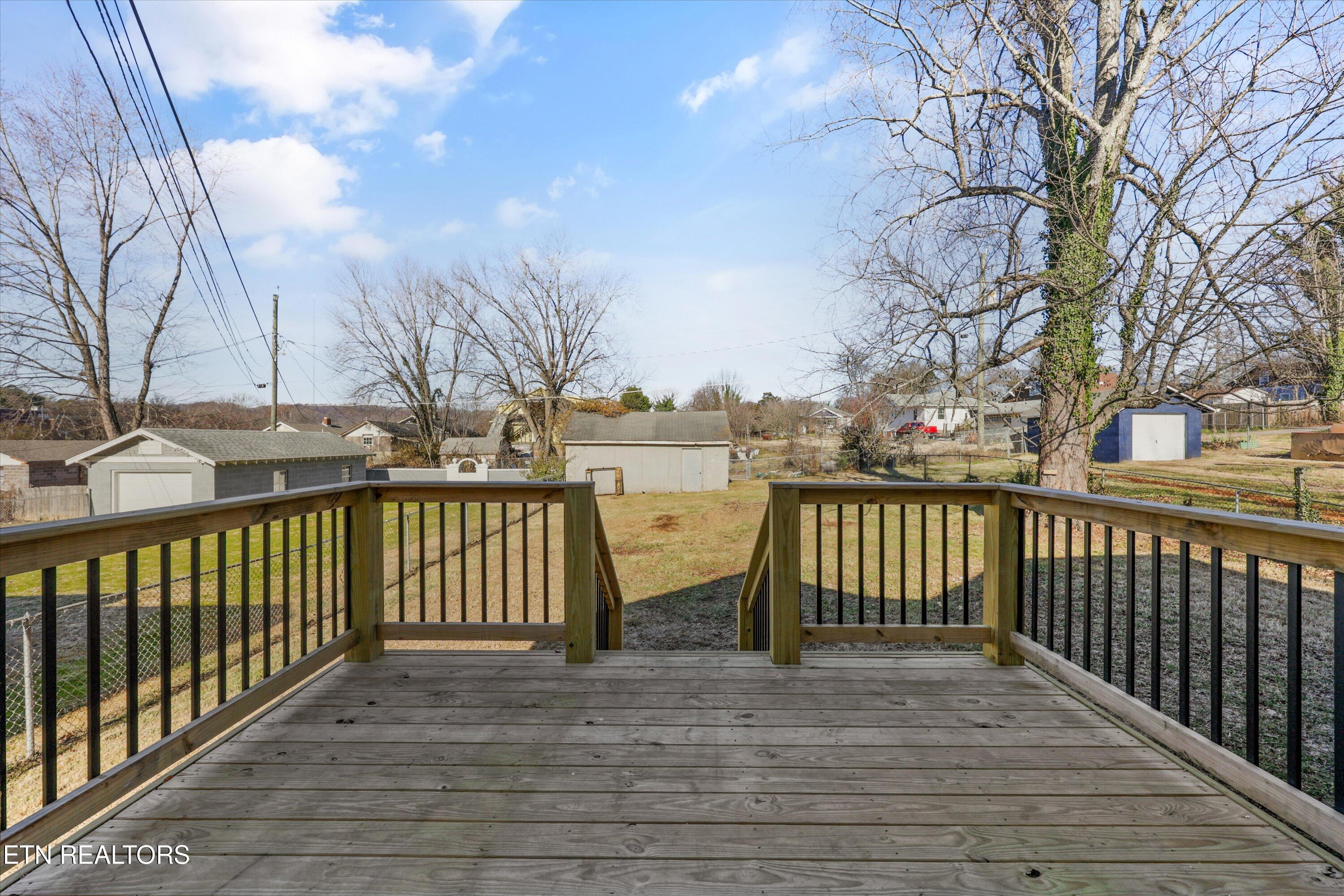 1515 Mccroskey Avenue Knoxville TN 37917