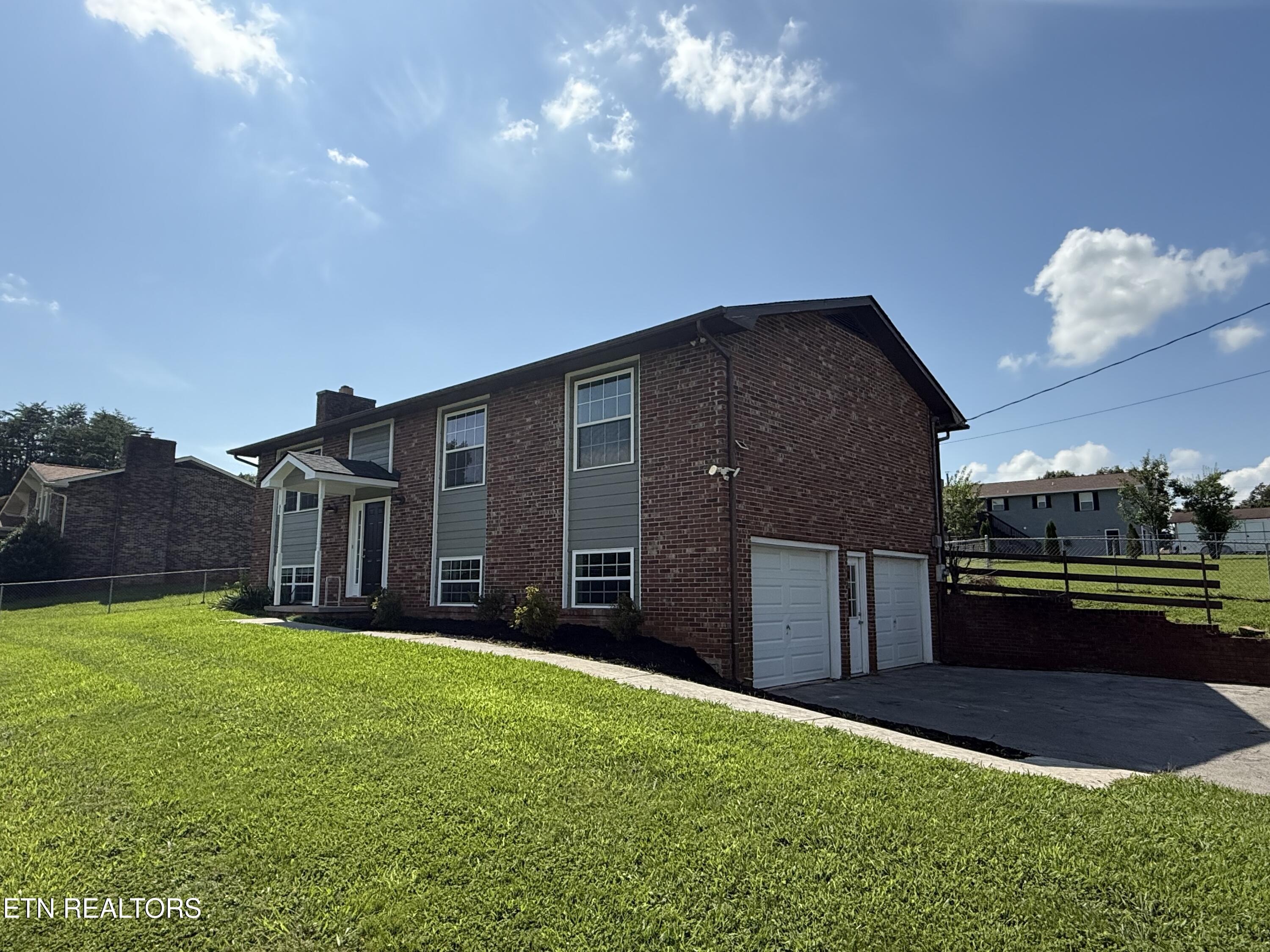 506 Oak Street Seymour TN 37865