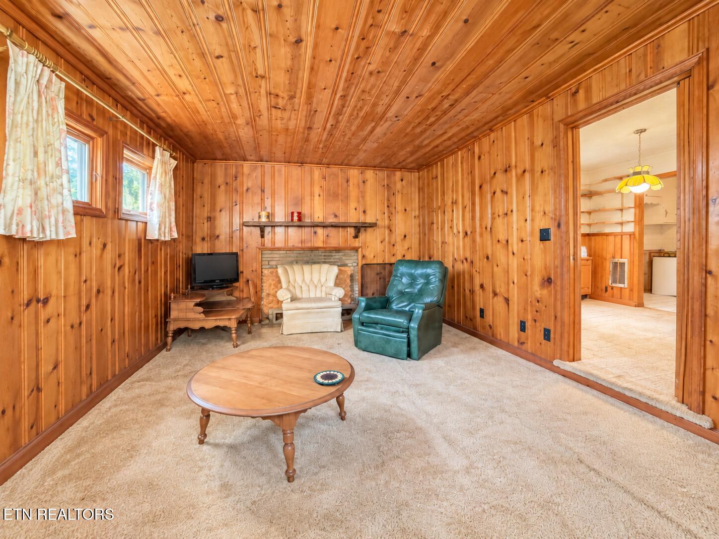 1601 Maple Drive Knoxville TN 37918