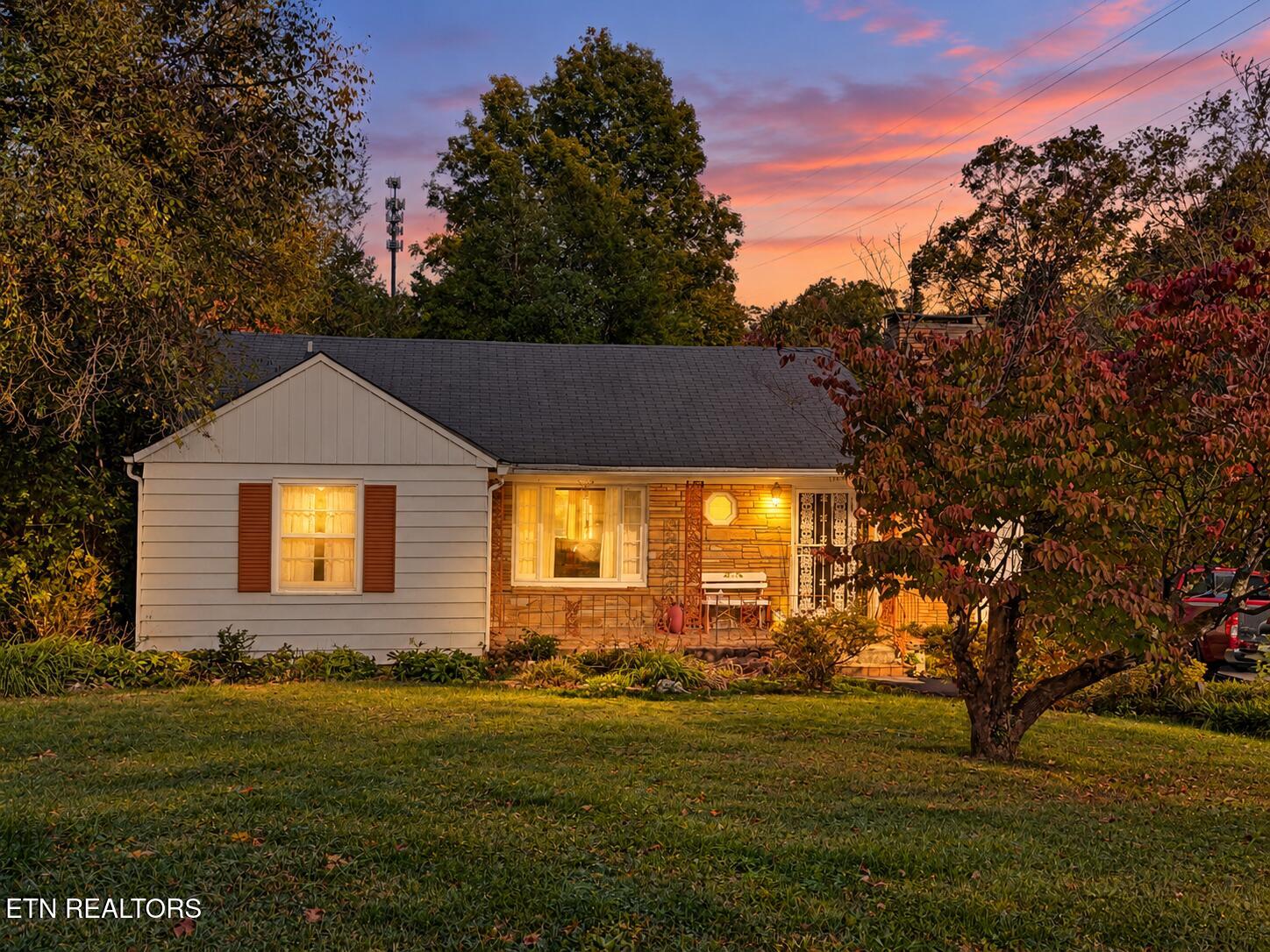 1601 Maple Drive Knoxville TN 37918