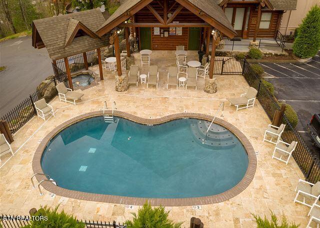 350 Big Bear Way Pigeon Forge TN 37863