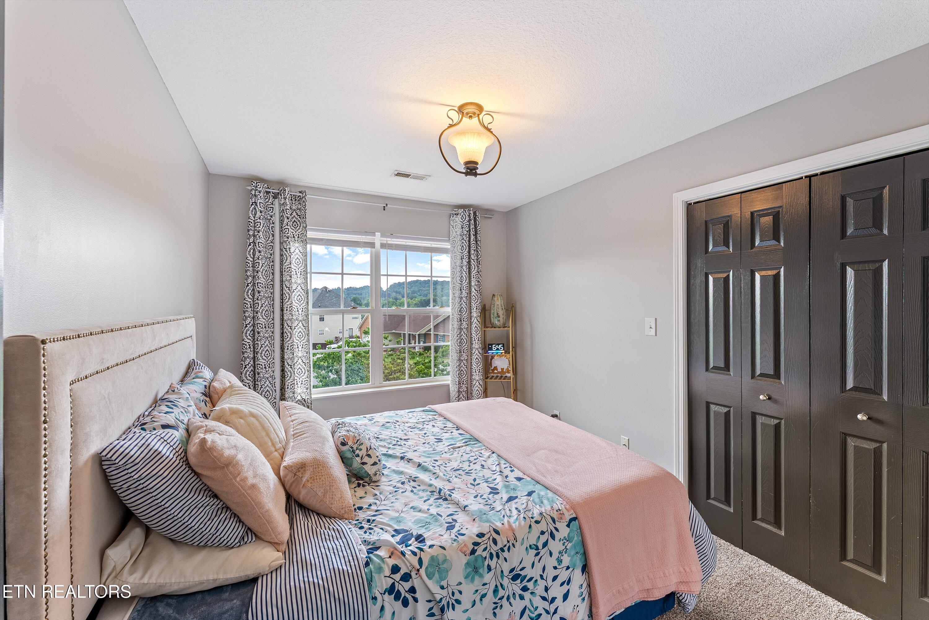 5816 Bouquet Lane Knoxville TN 37924