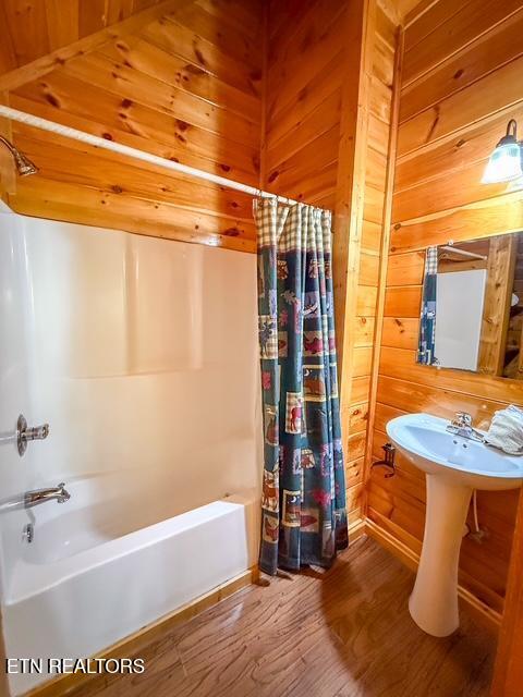 1428 Indian Court Sevierville TN 37876