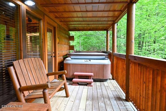 1428 Indian Court Sevierville TN 37876
