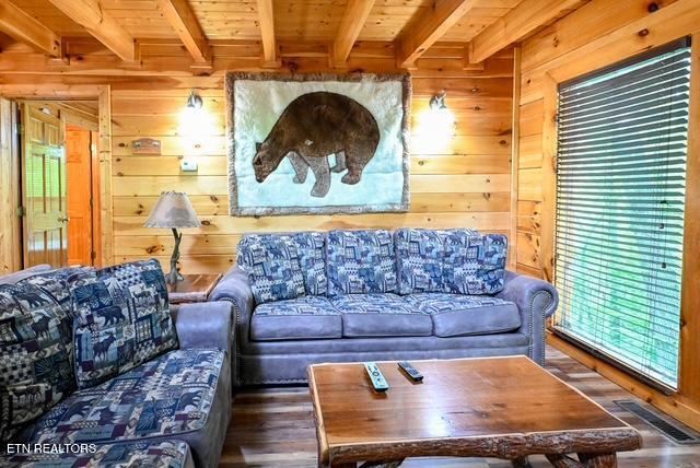 1428 Indian Court Sevierville TN 37876