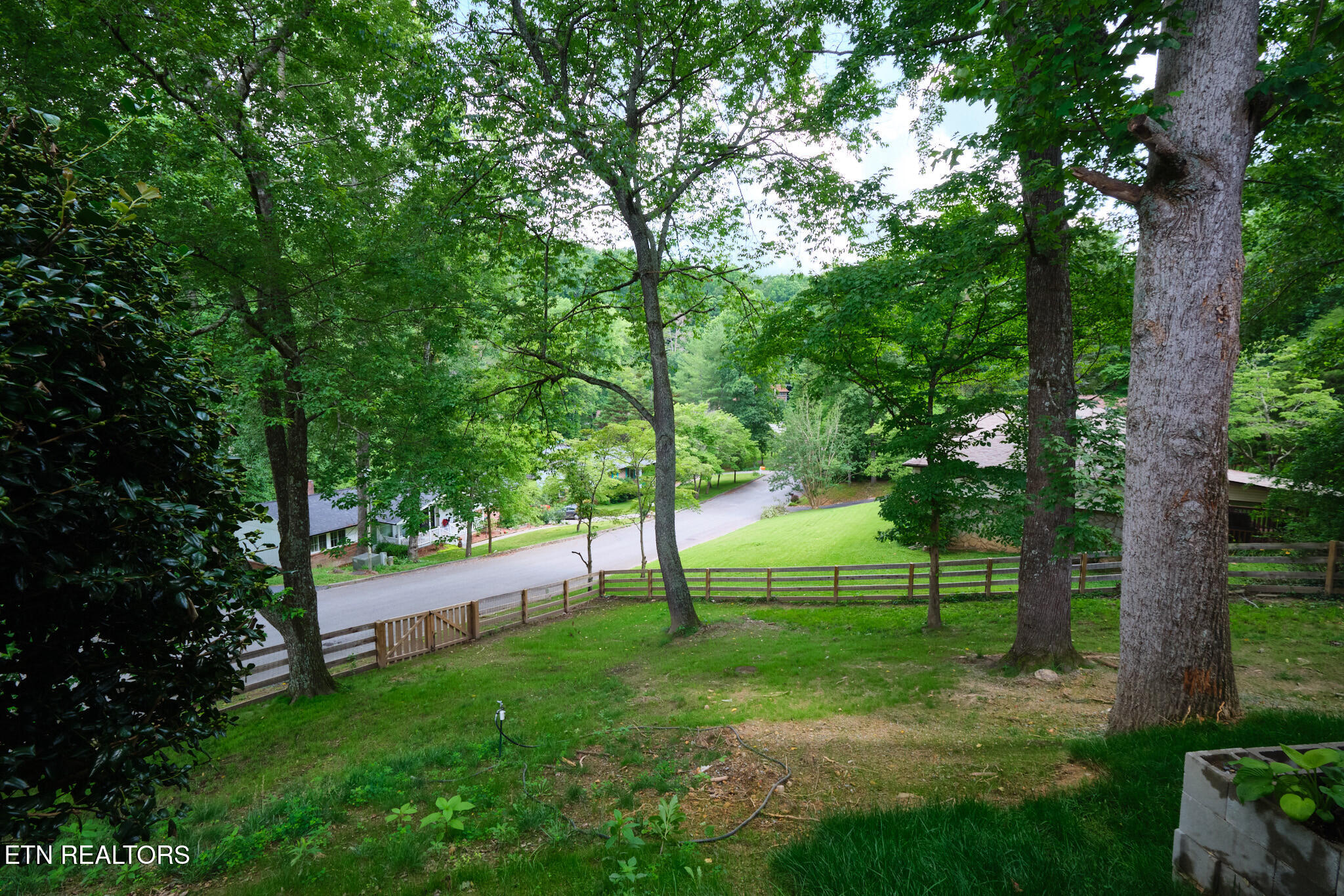 101 Greenbriar Lane Oak Ridge TN 37830