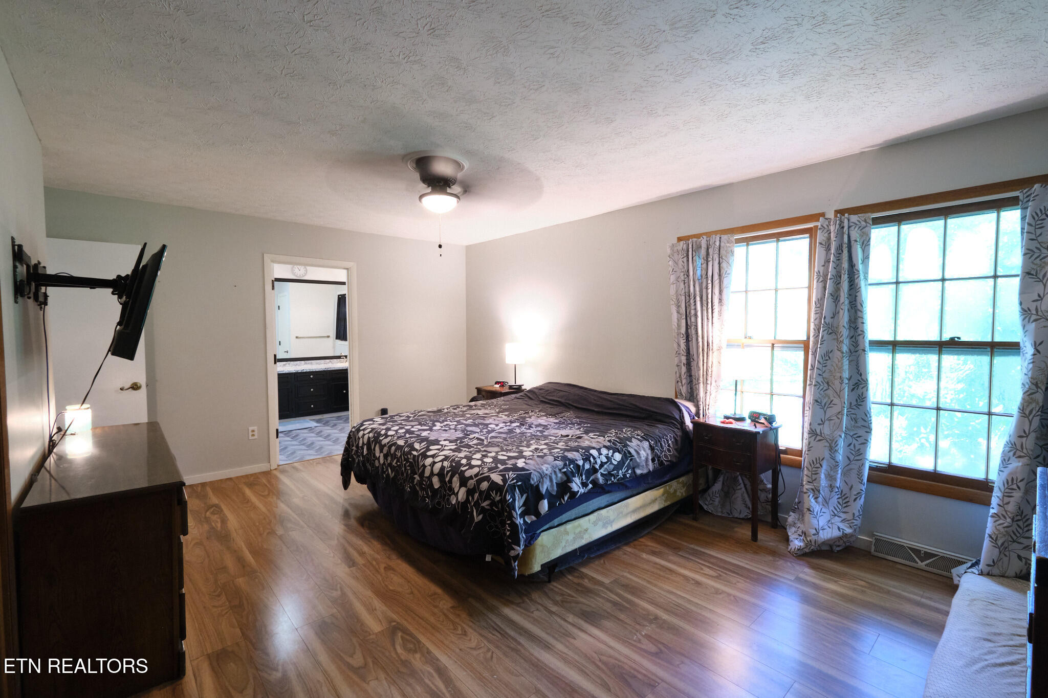 101 Greenbriar Lane Oak Ridge TN 37830