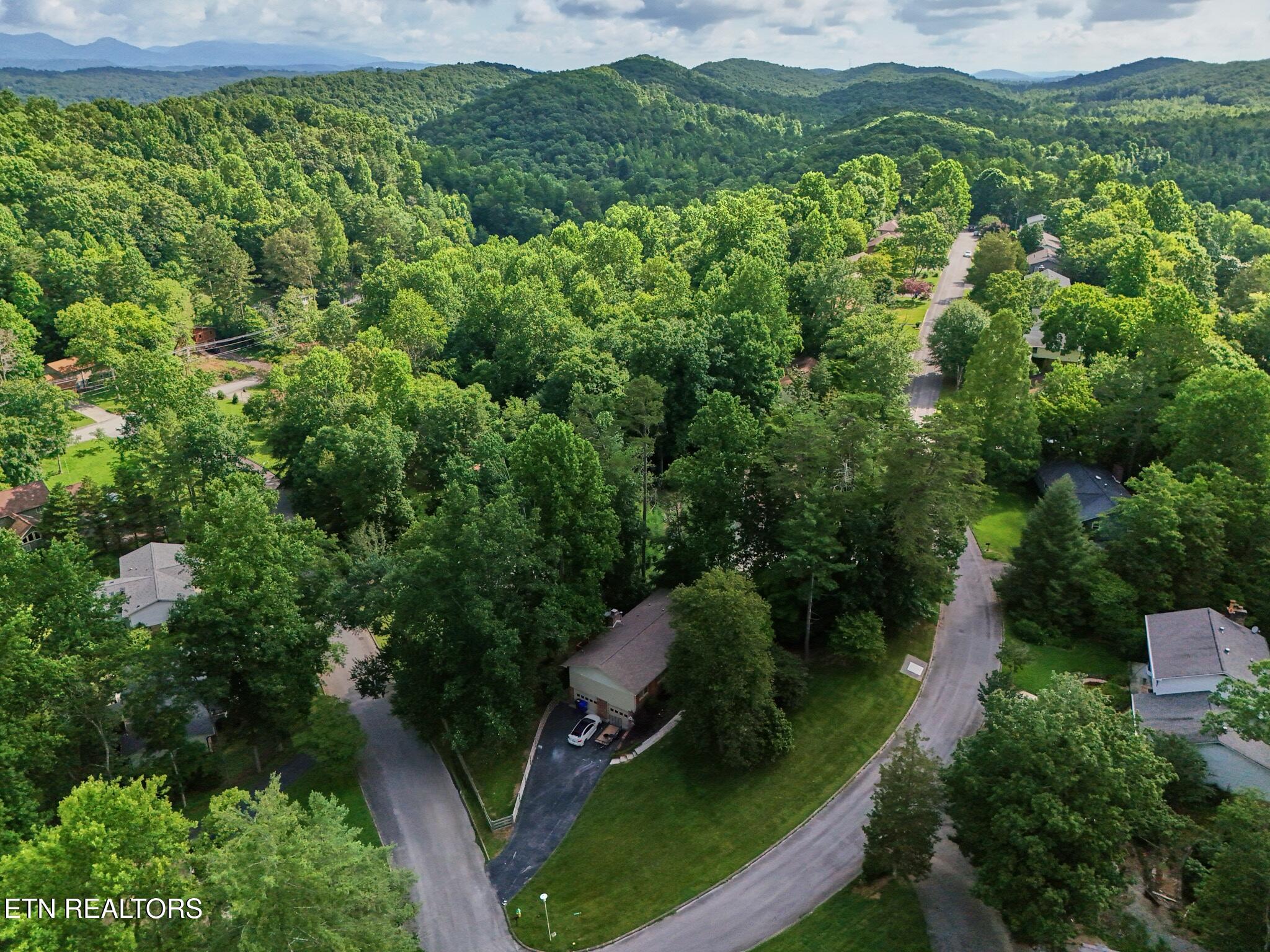 101 Greenbriar Lane Oak Ridge TN 37830