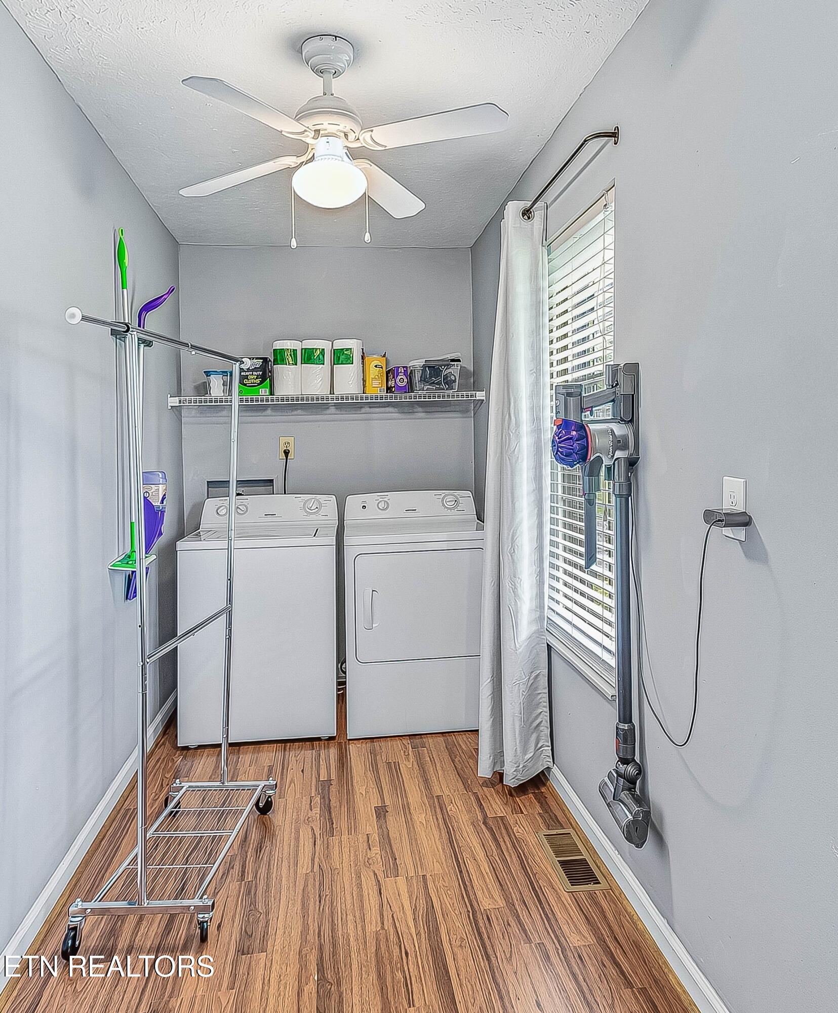 301 Foster Drive Lenoir City TN 37772