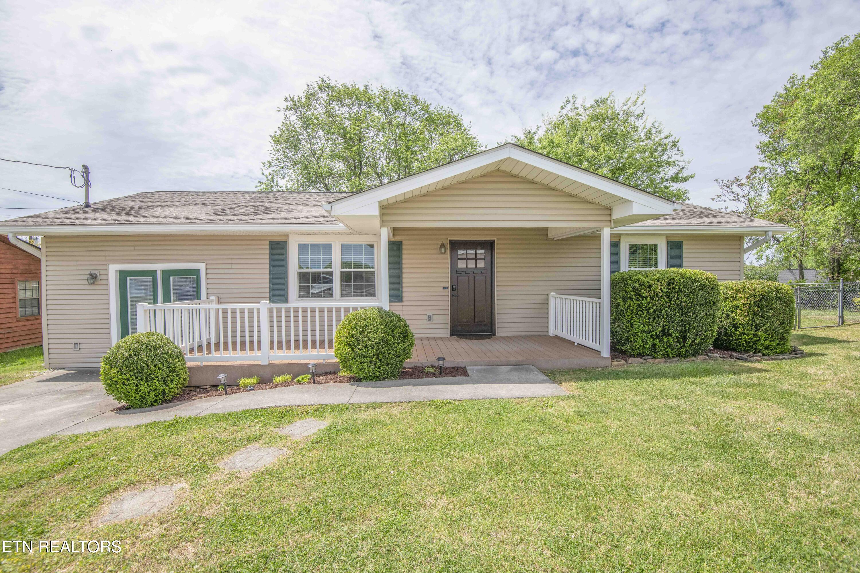 207 N 6th Street Maryville TN 37804