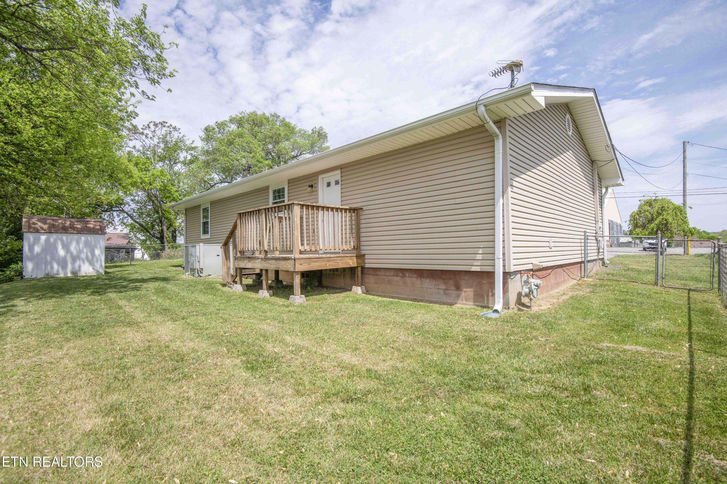 207 N 6th Street Maryville TN 37804