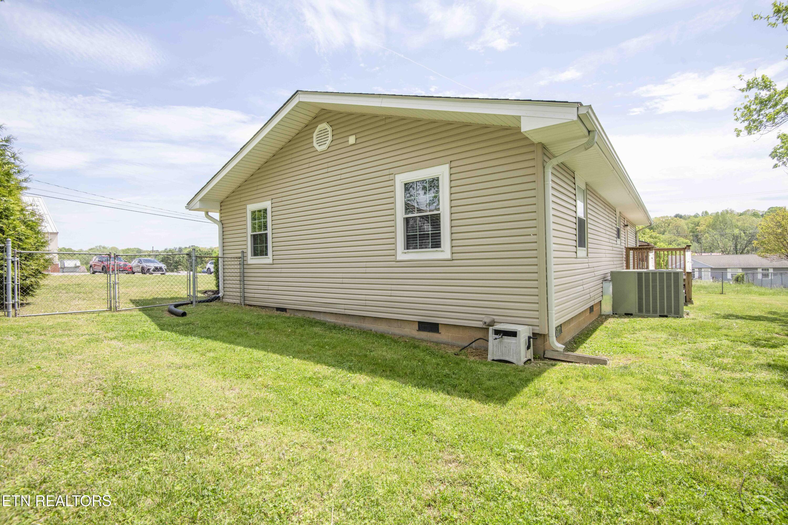 207 N 6th Street Maryville TN 37804