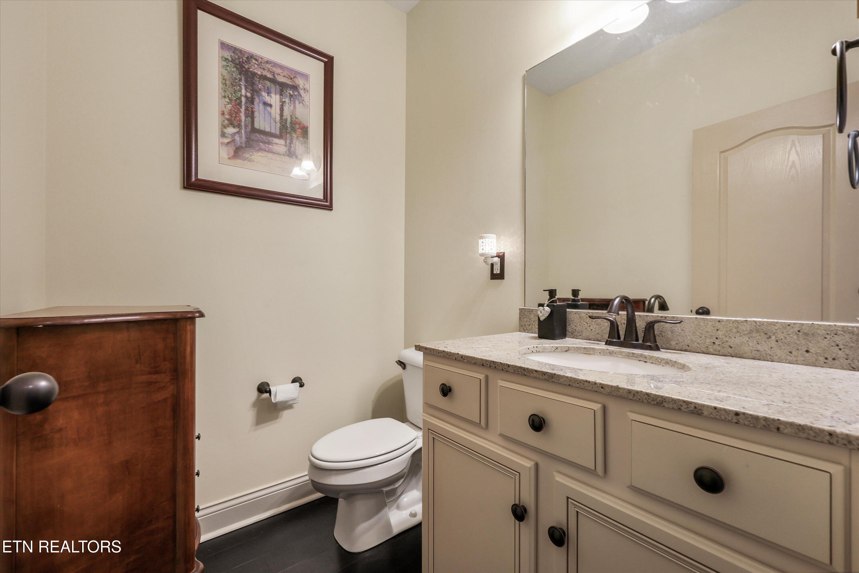 851 Granada Drive Lenoir City TN 37772