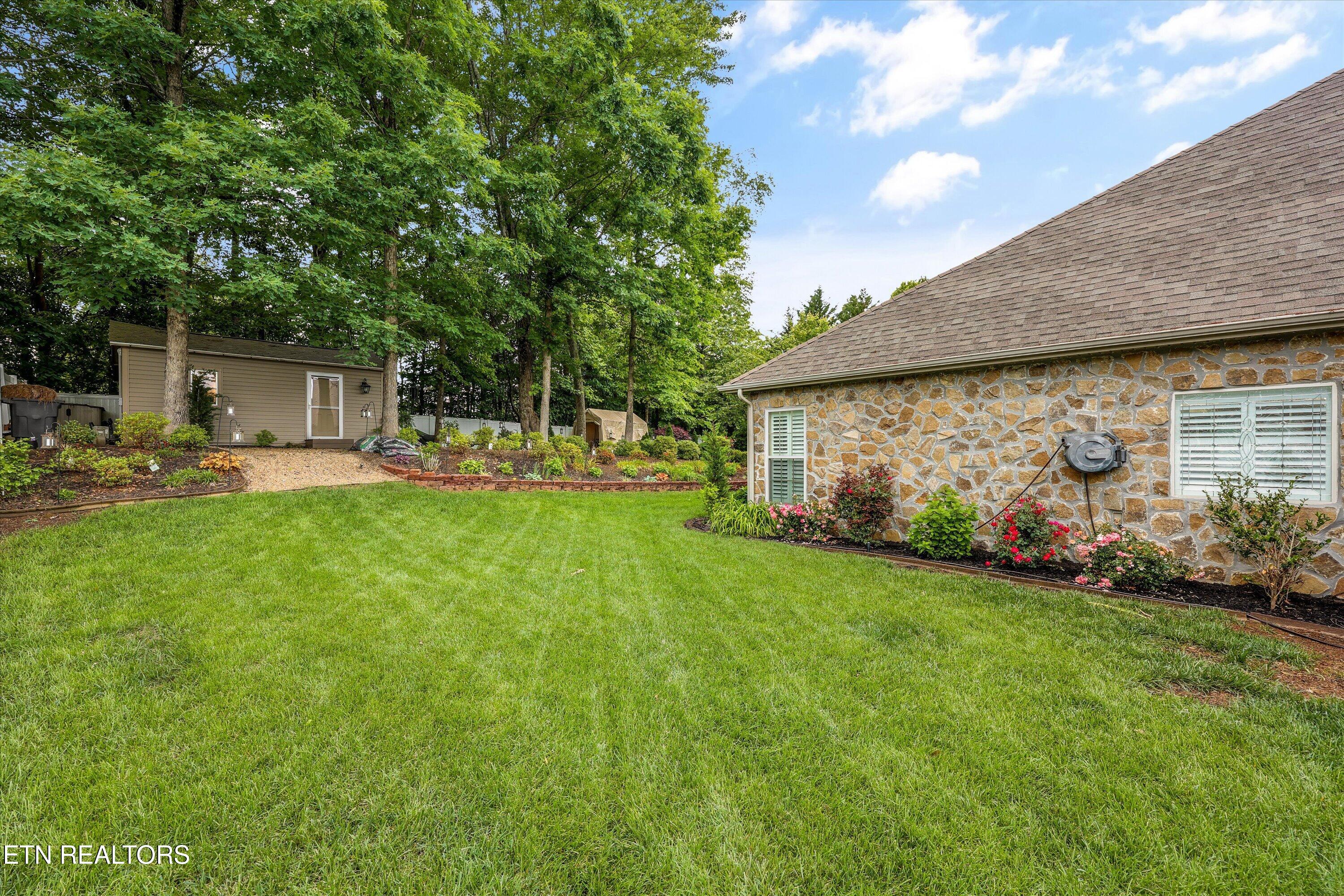851 Granada Drive Lenoir City TN 37772