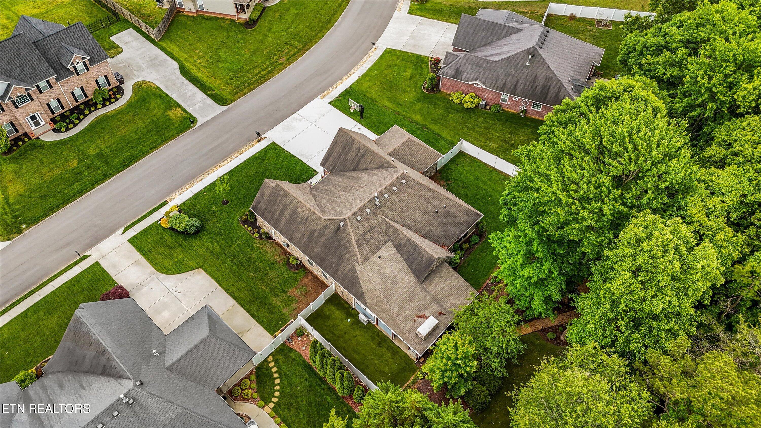 851 Granada Drive Lenoir City TN 37772