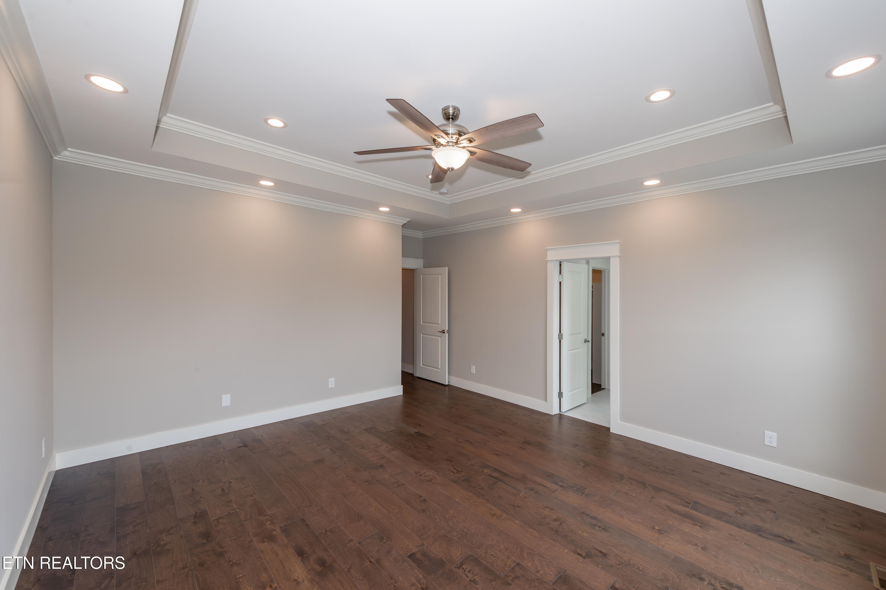 8017 Little Joe Road Powell TN 37849