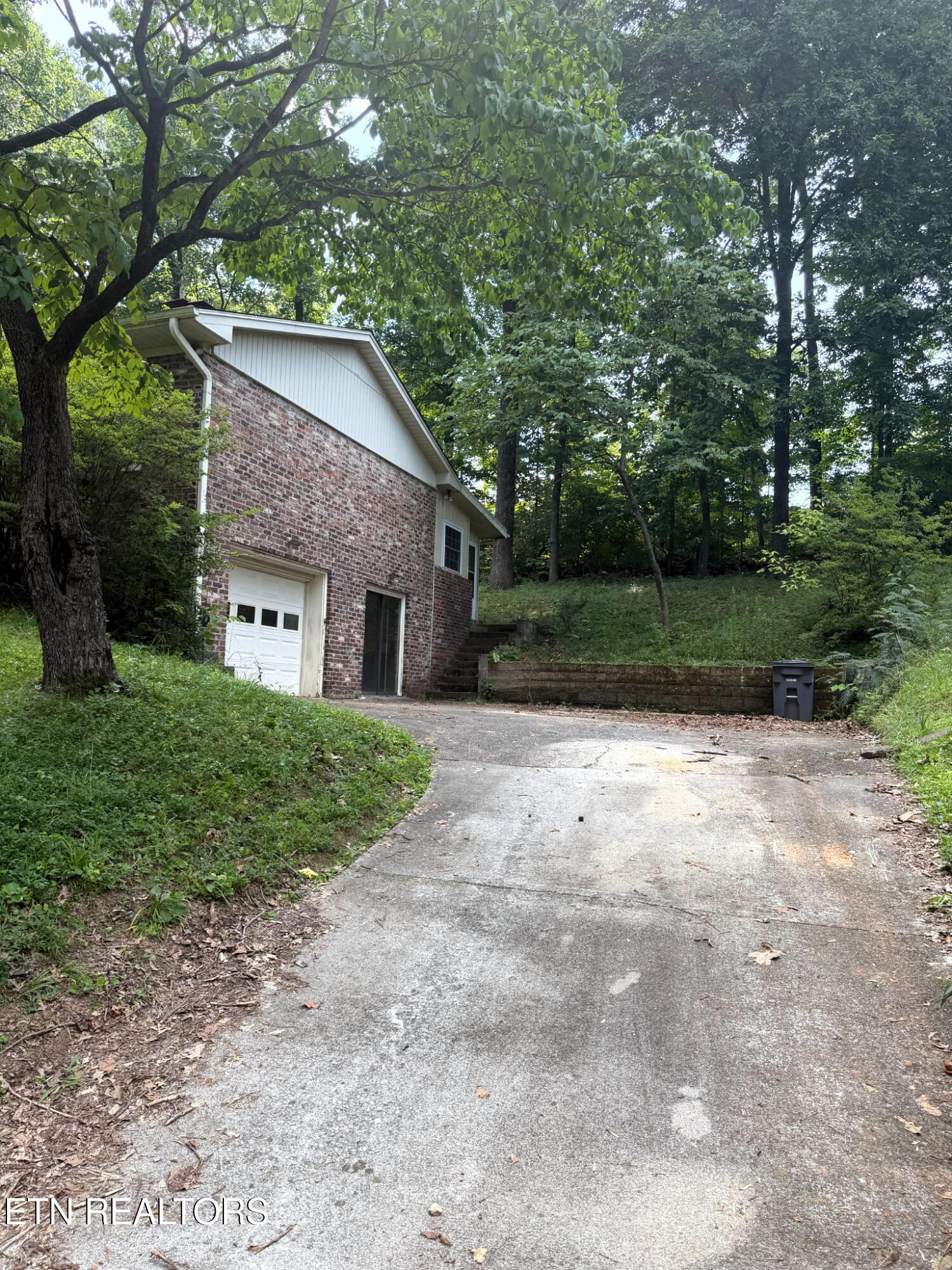 4928 Skyview Drive Knoxville TN 37917