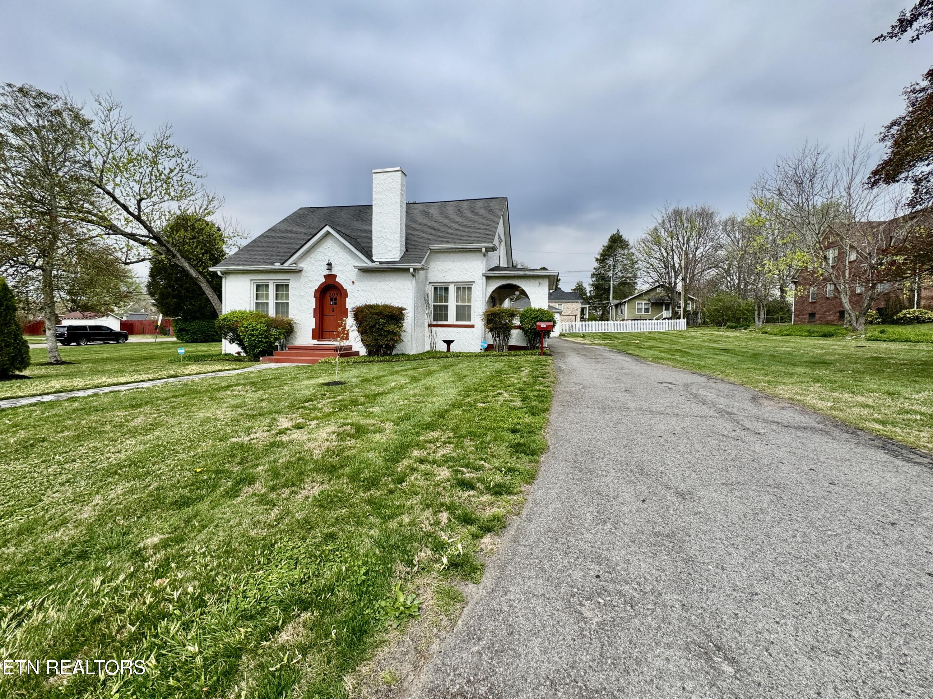 205 Adair Drive Knoxville TN 37918