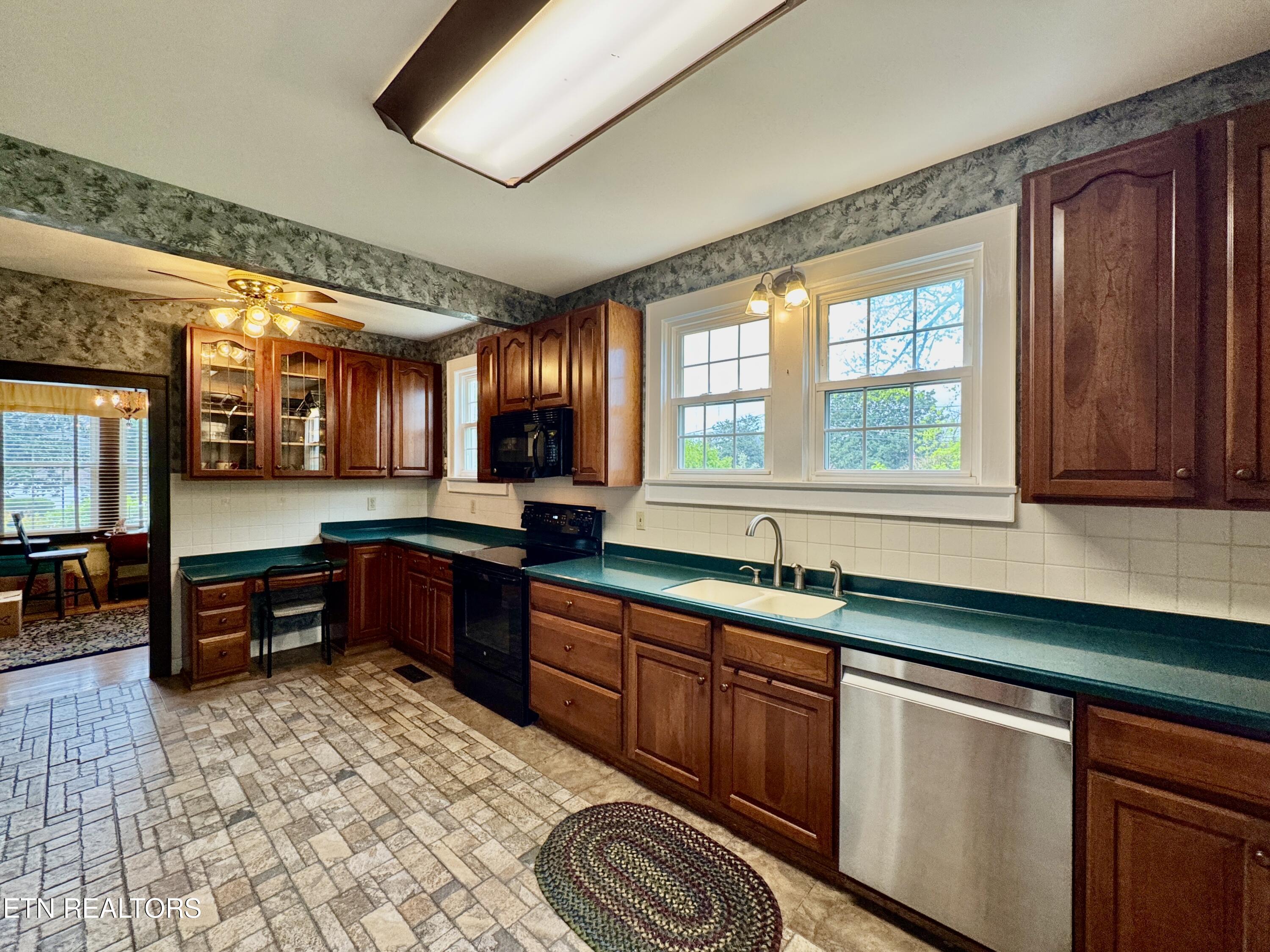 205 Adair Drive Knoxville TN 37918