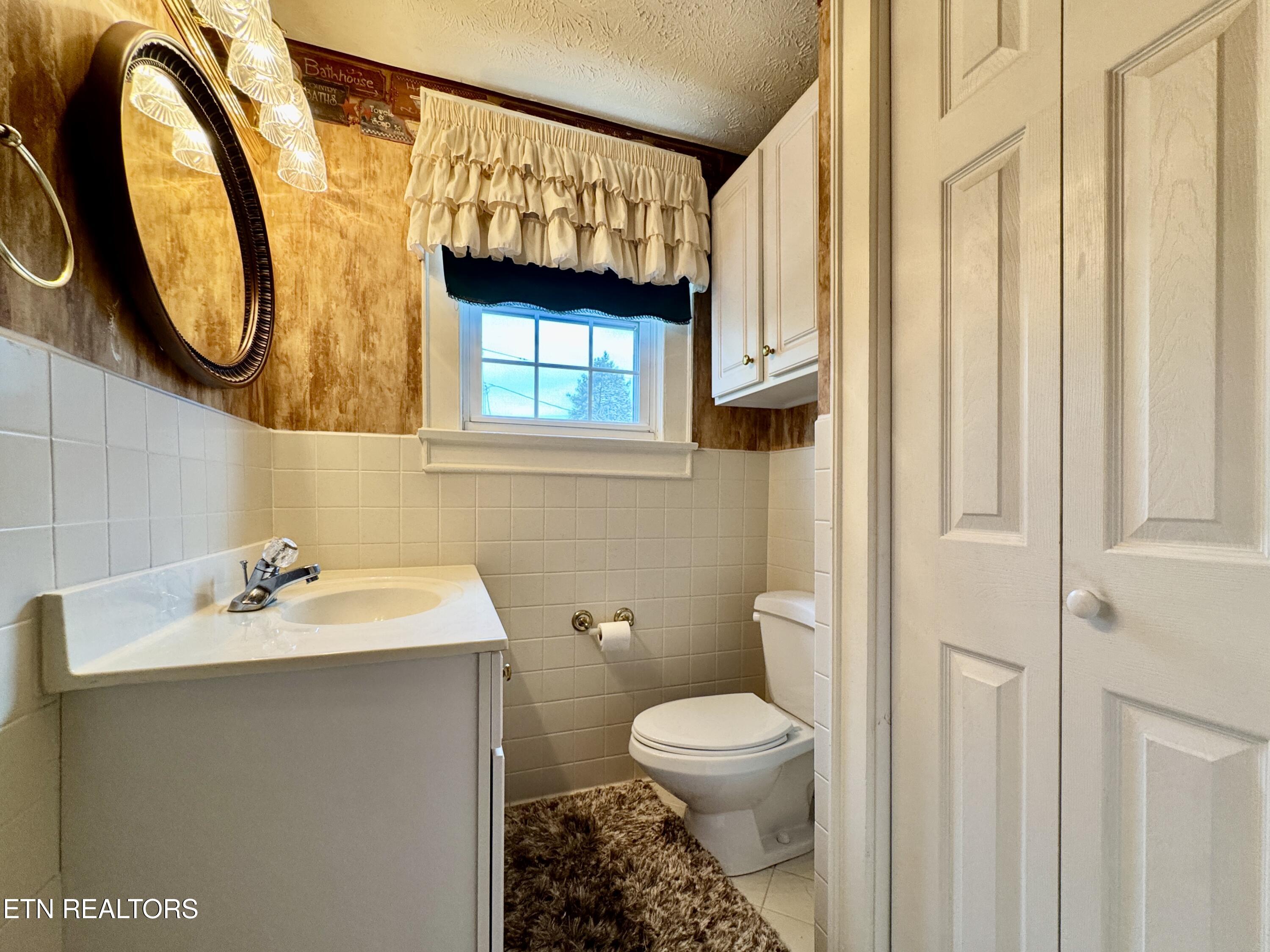 205 Adair Drive Knoxville TN 37918